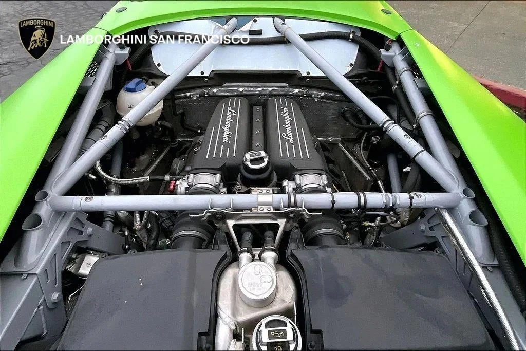 2017 Lamborghini Huracan GTD Collectors Limited Edition engine