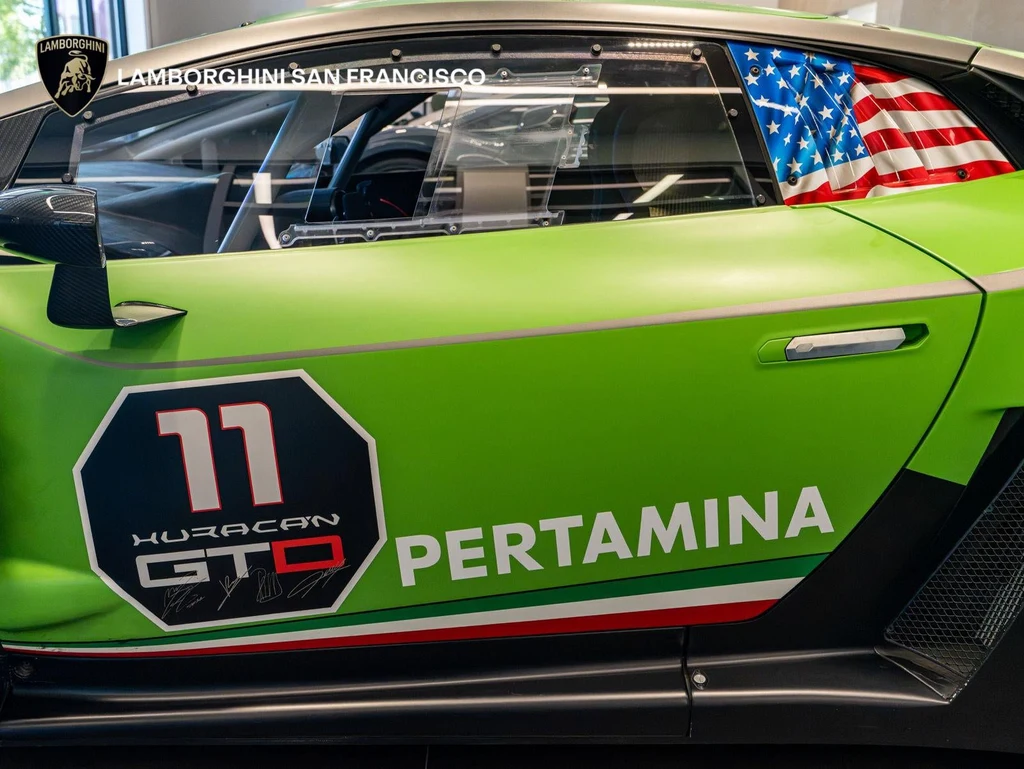 2017 Lamborghini Huracan GTD Collectors Limited Edition for sale, exterior, Verde Mantis Matt Homage Livery