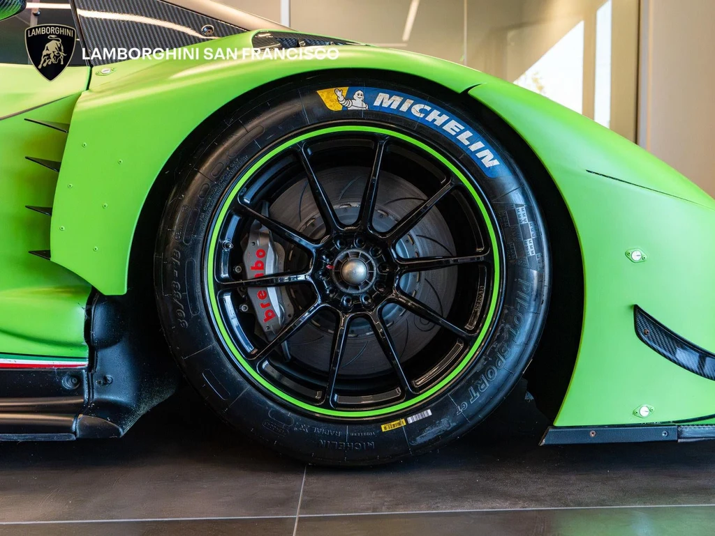 2017 Lamborghini Huracan GTD Collectors Limited Edition wheel