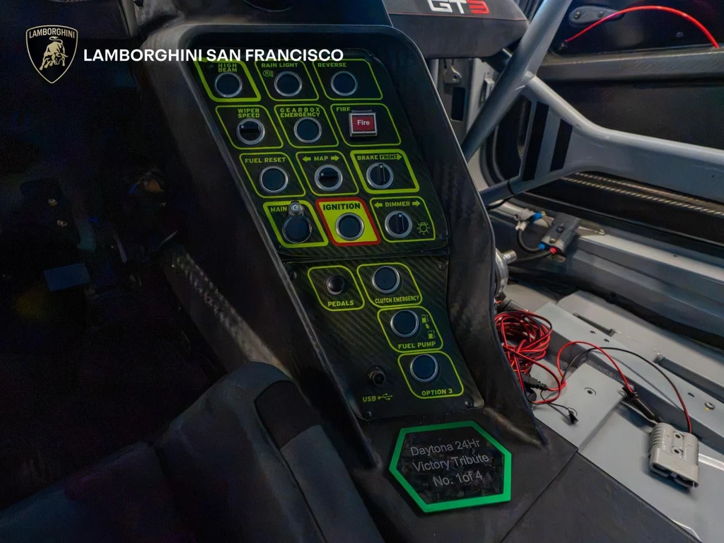 2017 Lamborghini Huracan GTD Collectors Limited Edition interior, dashboard, Nero Ade