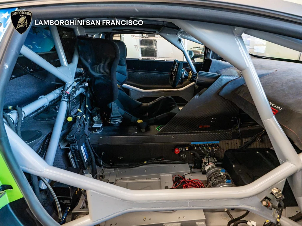 2017 Lamborghini Huracan GTD Collectors Limited Edition interior, Nero Ade