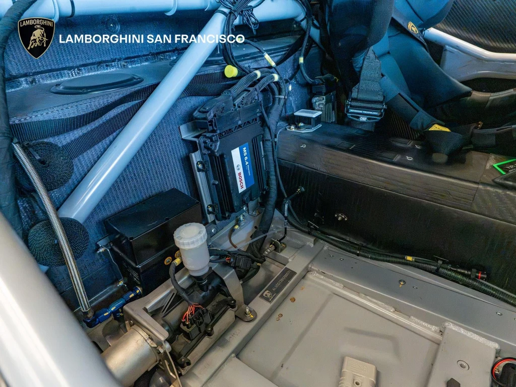 2017 Lamborghini Huracan GTD Collectors Limited Edition engine