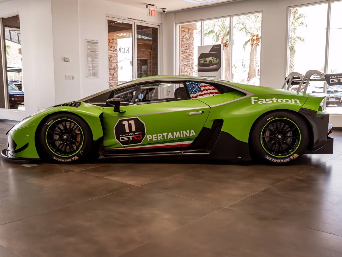 2017 Lamborghini Huracan GT3 for sale, exterior, Green