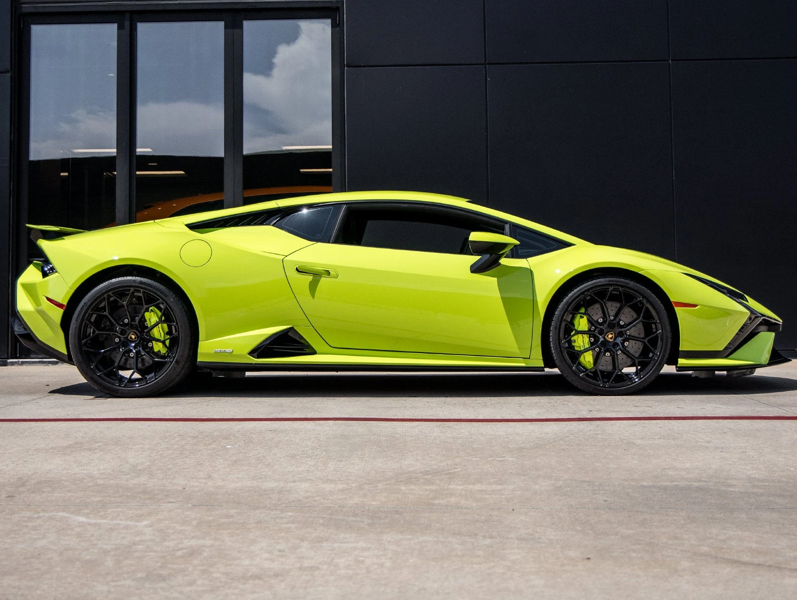 2024 Lamborghini Huracan Tecnica for sale, exterior, Verde Scandal Metallic