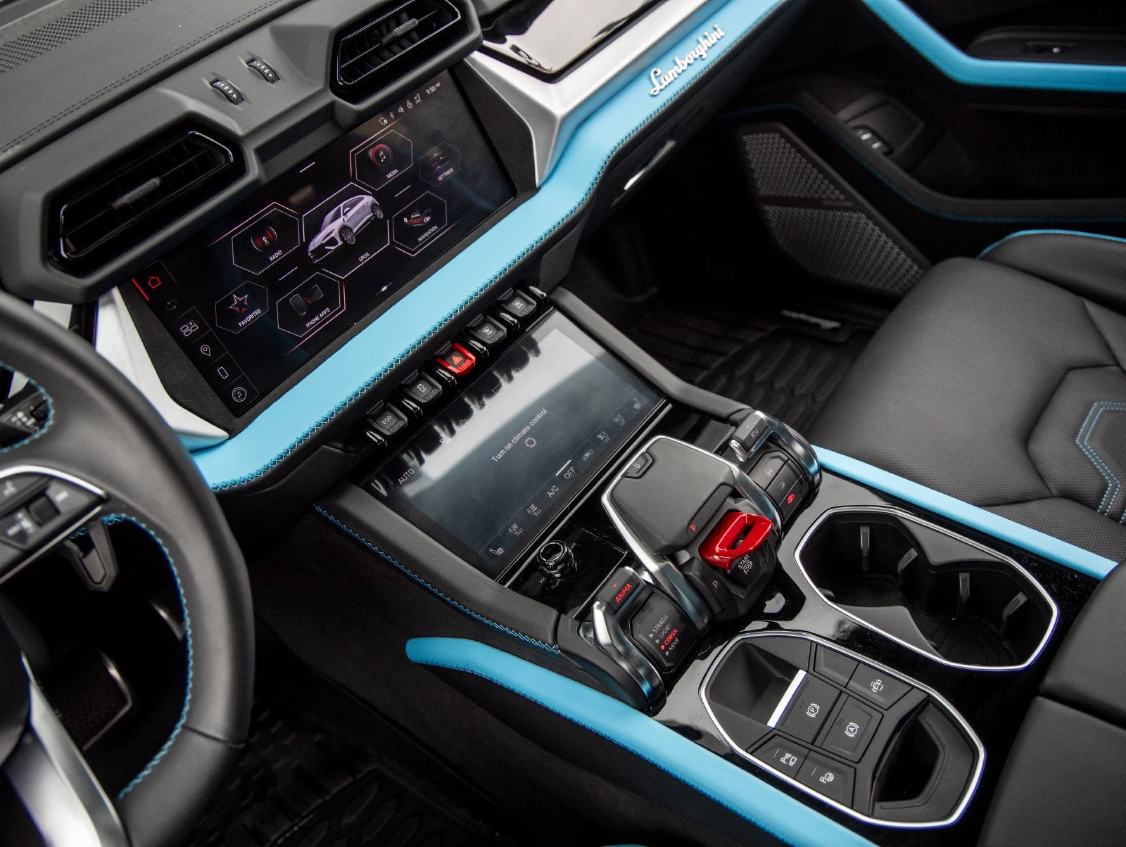 2025 Lamborghini Urus SE interior, Nero Ade