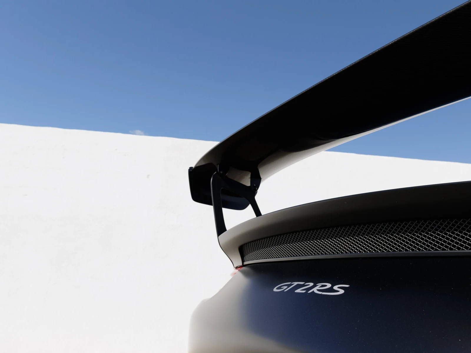 2018 Porsche 911 GT2 RS Weissach, detail