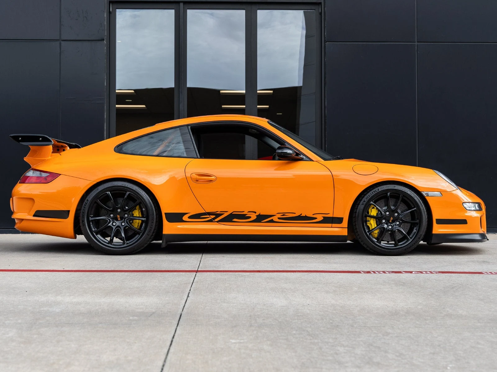 2007 Porsche 911 GT3 RS, side profile, Orange with contrasting Black