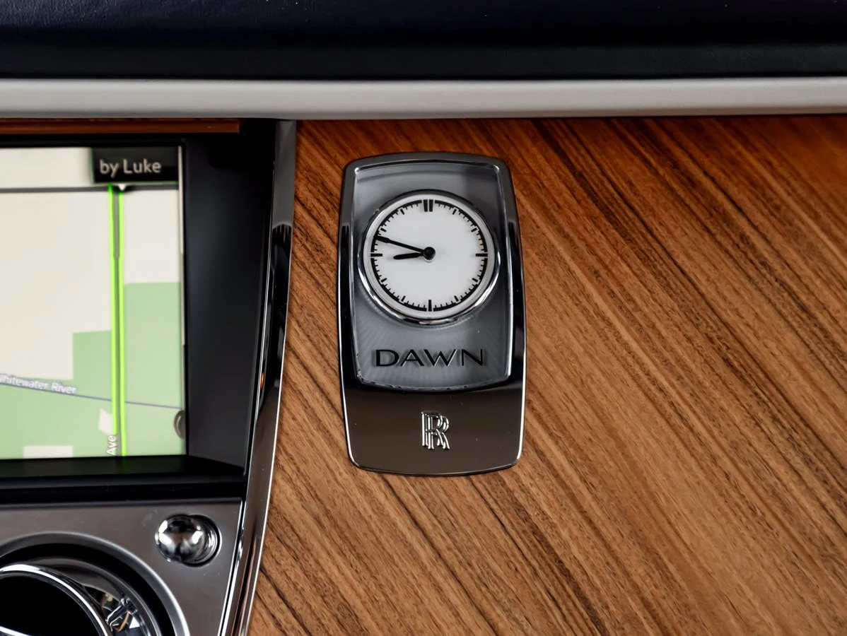 2018 Rolls-Royce Dawn interior, center console, Seashell / Navy Blue