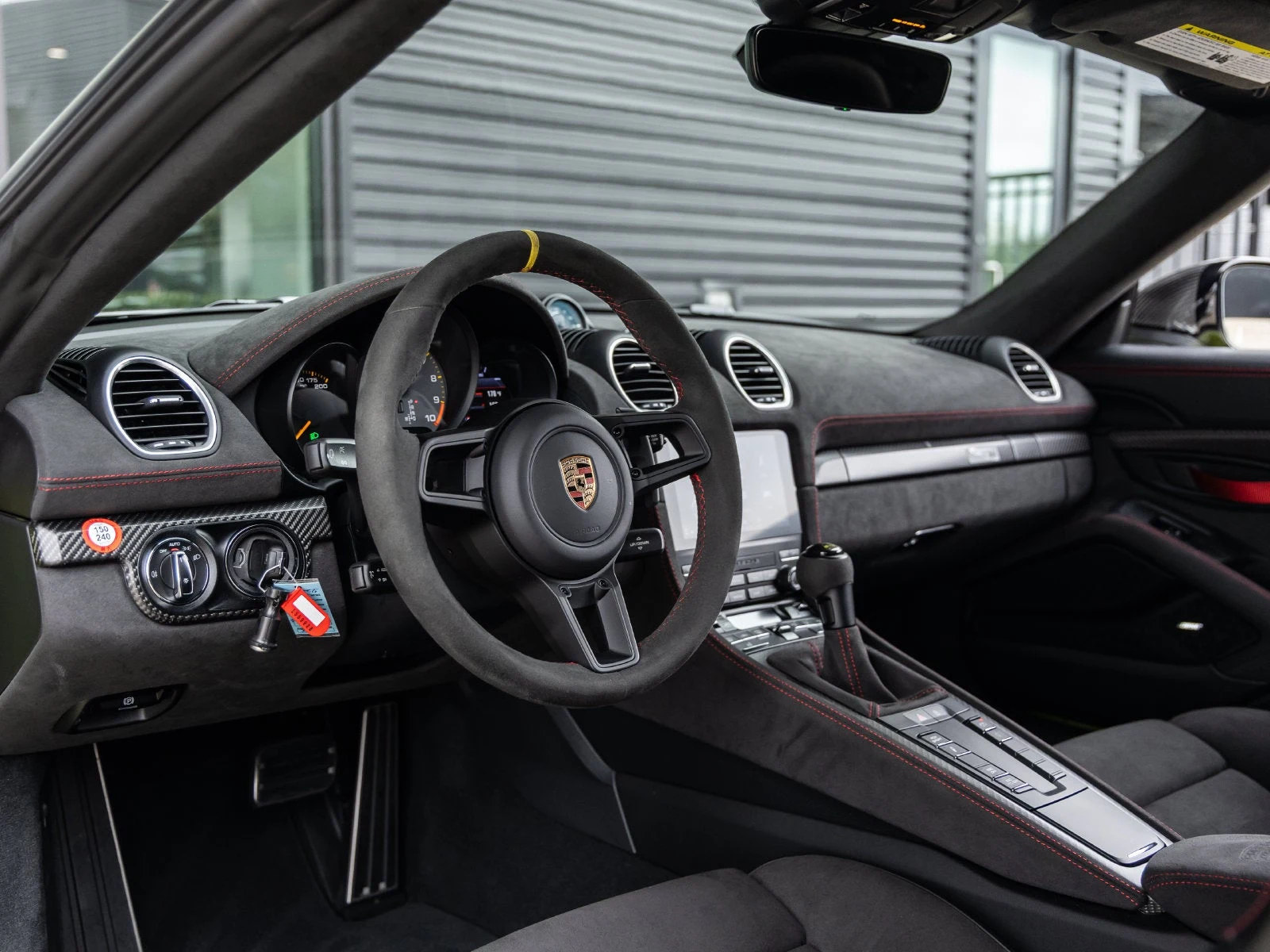 2025 Porsche 718 Spyder RS Weissach interior, dashboard