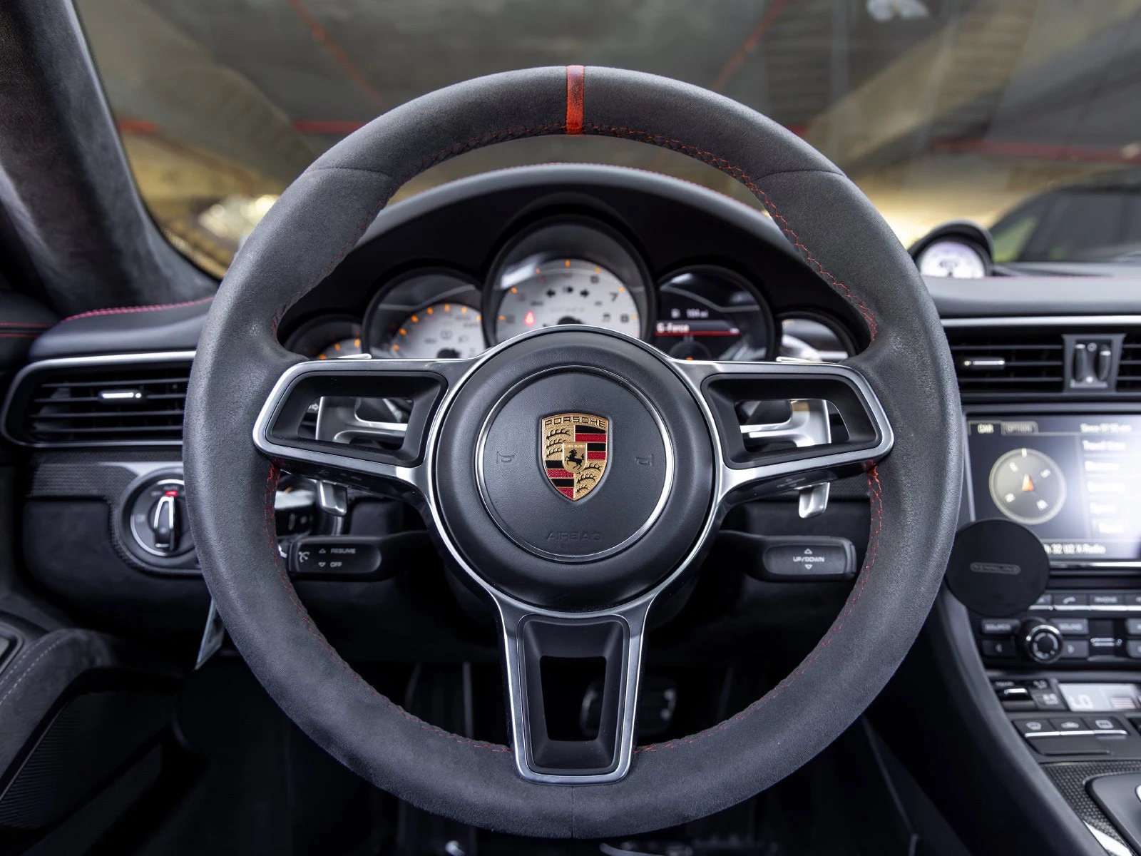 2016 Porsche 911 GT3 RS interior, Black leather / Lava Orange Alcantara