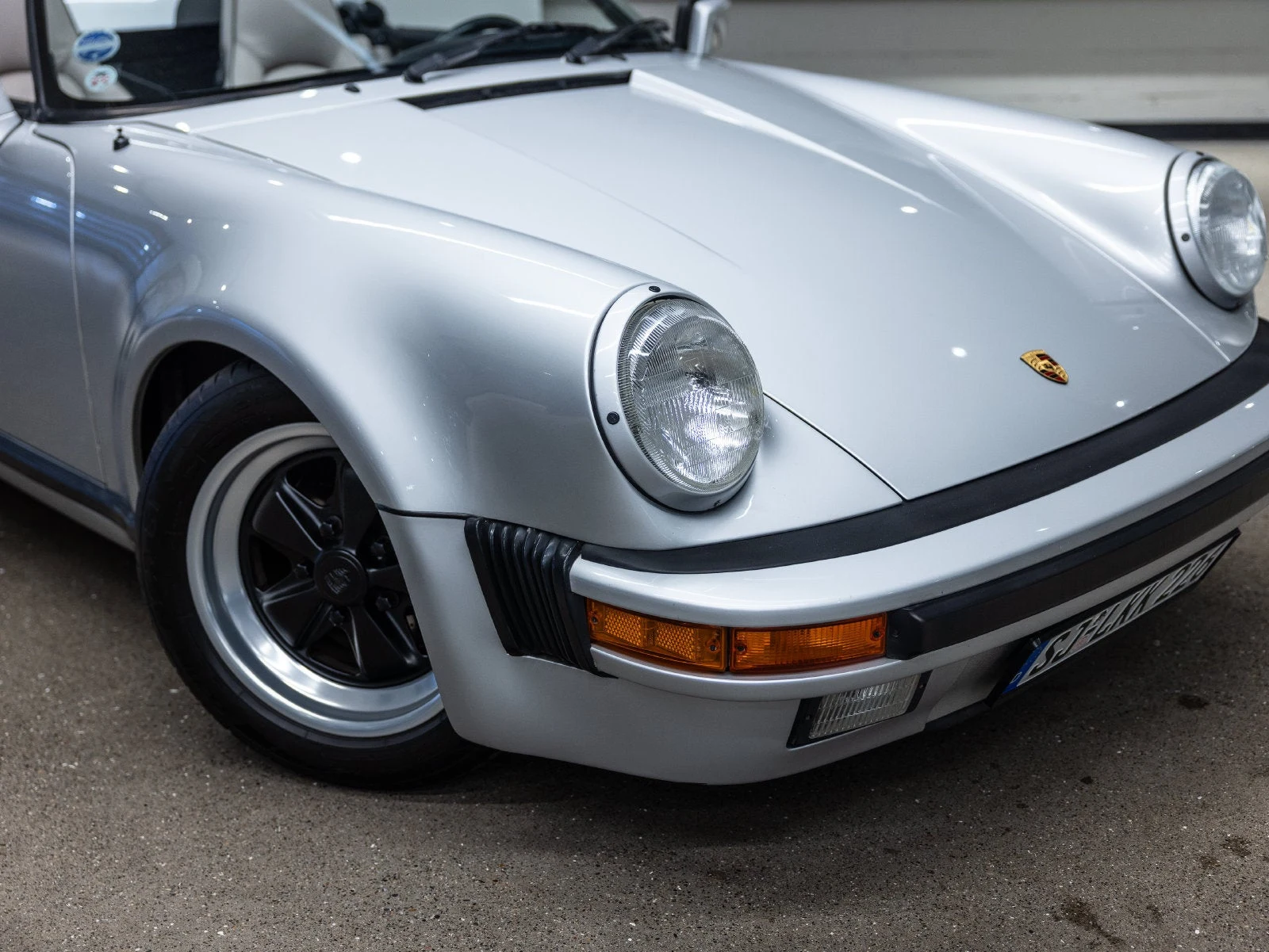 1989 Porsche 911 Speedster for sale, exterior, Silver Metallic
