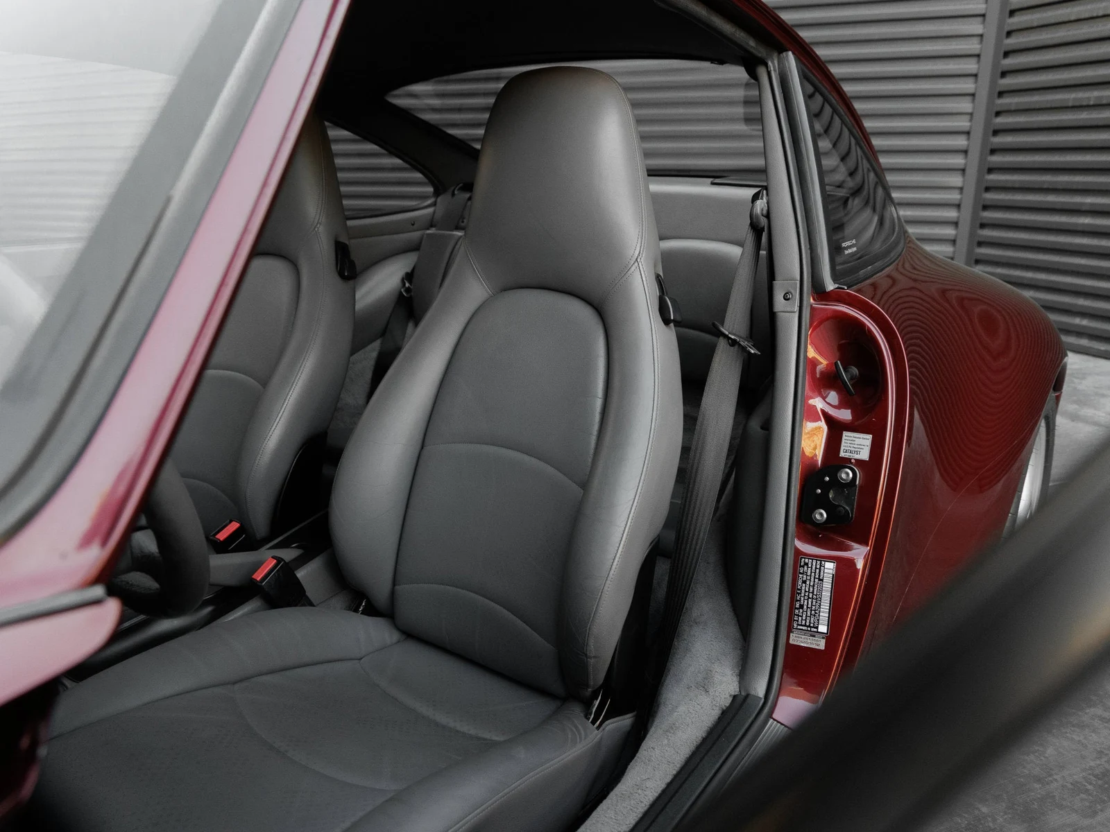 1997 Porsche 911 Carrera S interior, seats