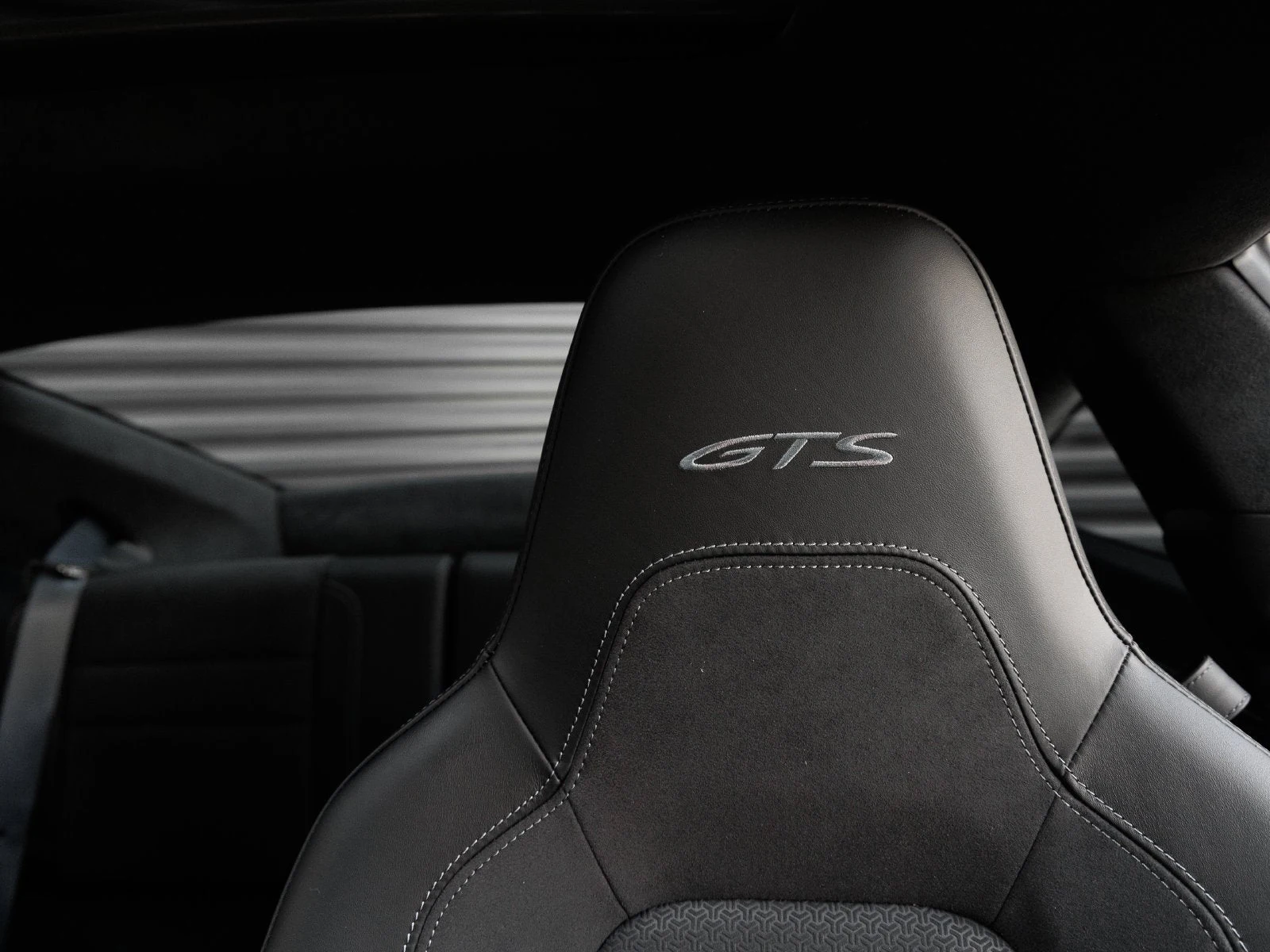 2025 Porsche 911 Carrera GTS interior, Black