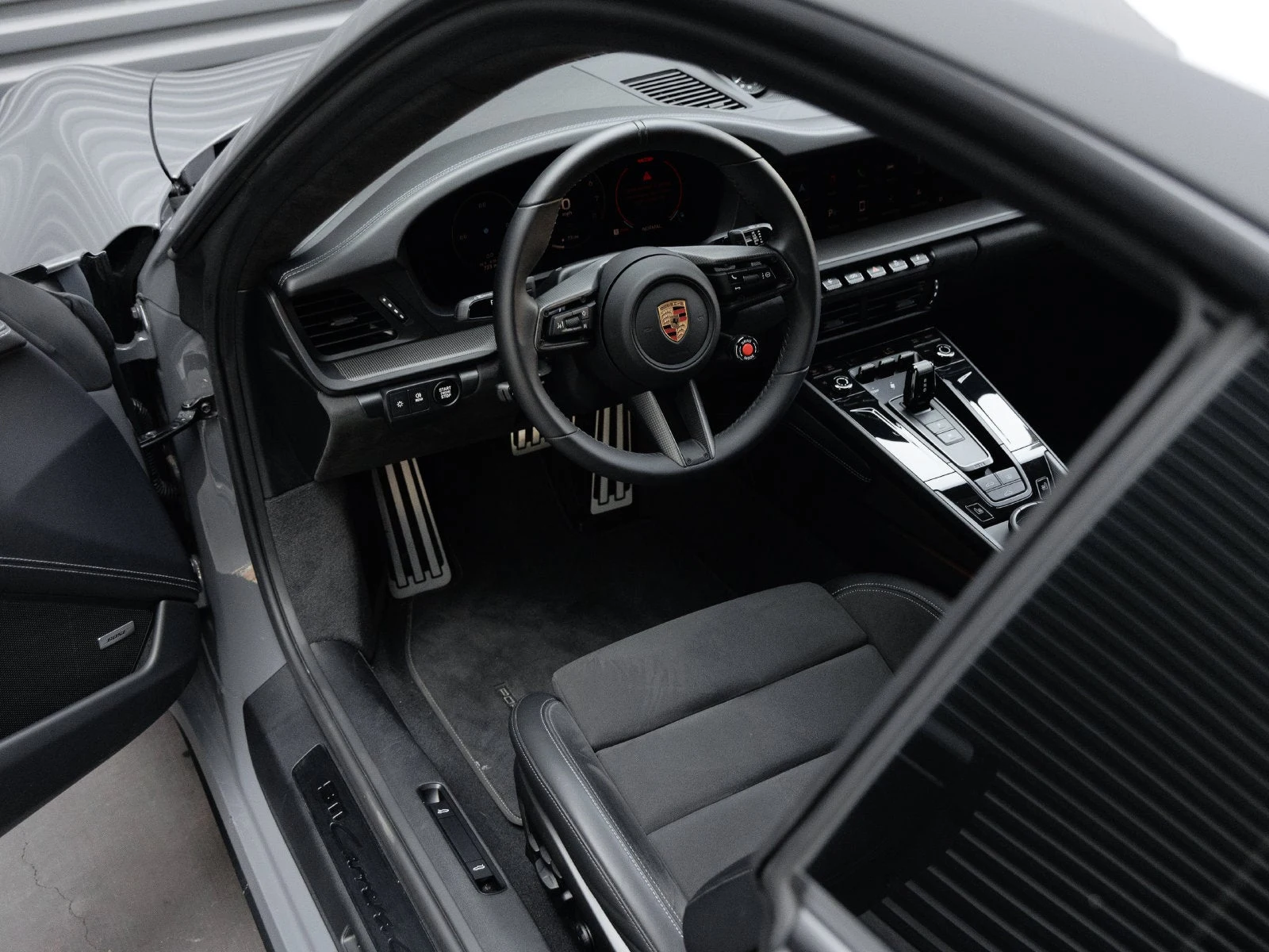 2025 Porsche 911 Carrera GTS interior, dashboard, Black