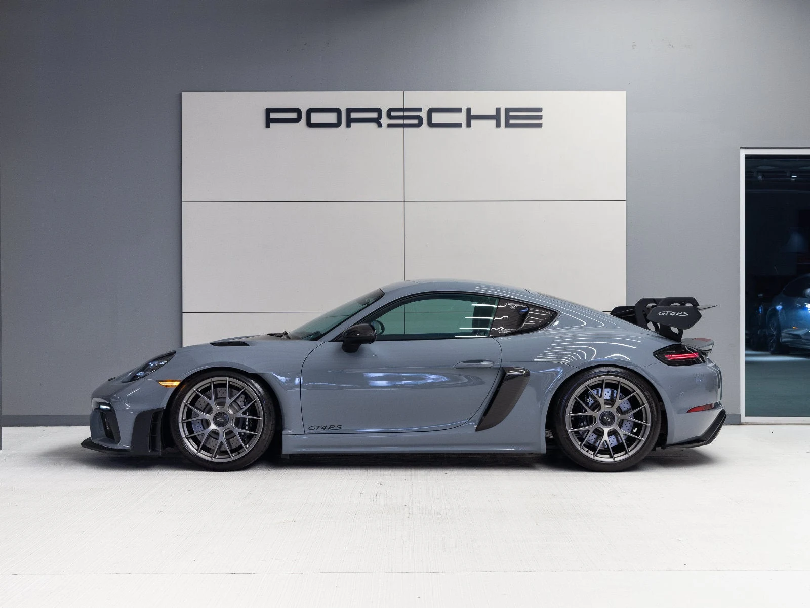 2023 Porsche 718 Cayman GT4 RS Weissach for sale, exterior, Arctic Grey