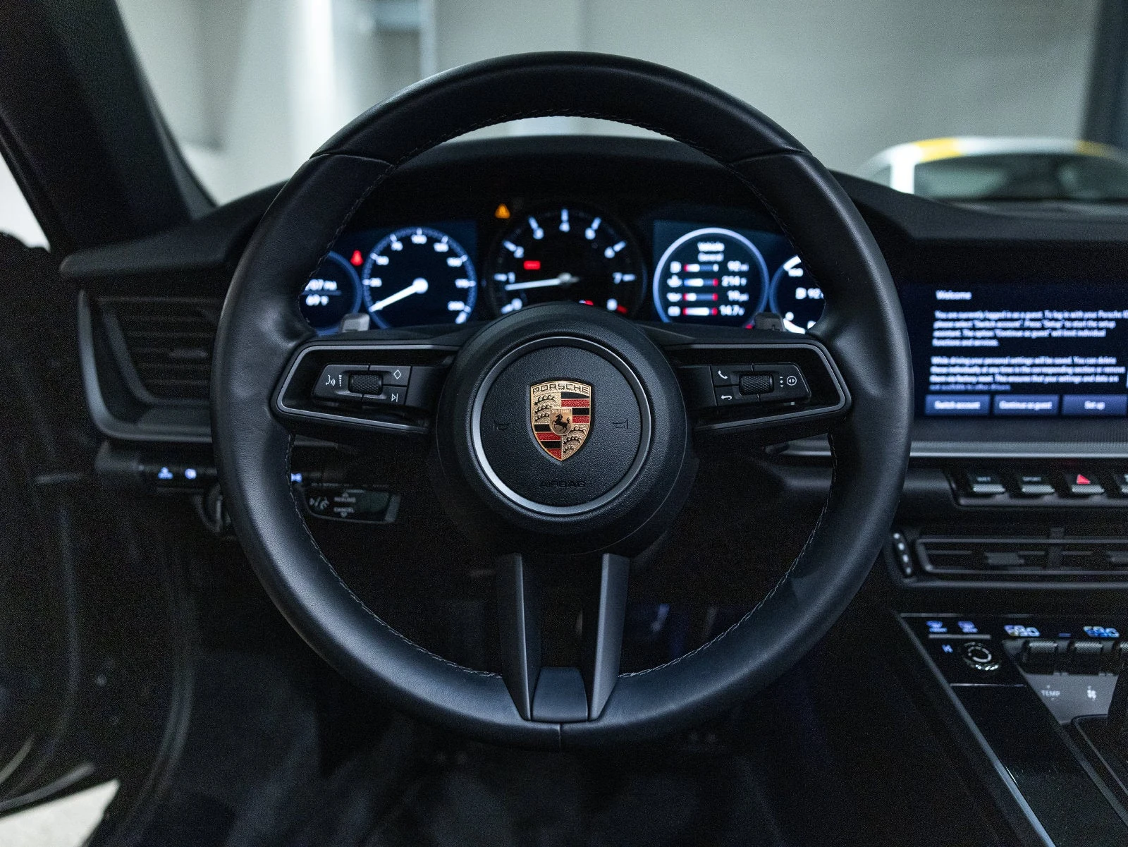2024 Porsche 911 Targa 4S interior, Black with leather seat centers