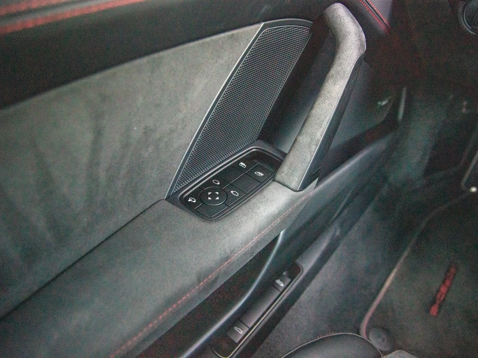 2024 Porsche 911 Carrera GTS Manual interior, door panel, Black / Carmine Red GTS interior