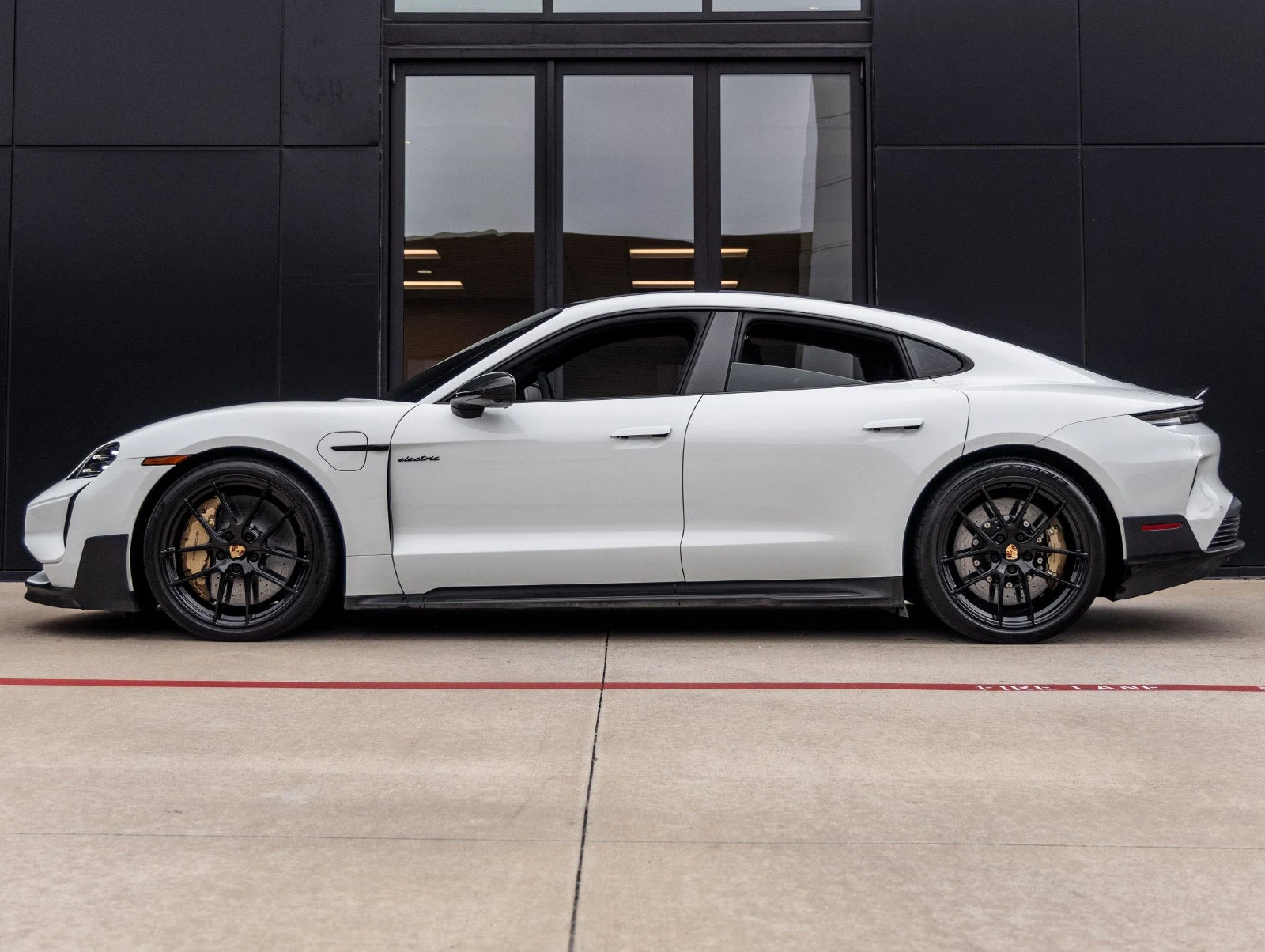 2025 Porsche Taycan Turbo GT for sale, exterior, White