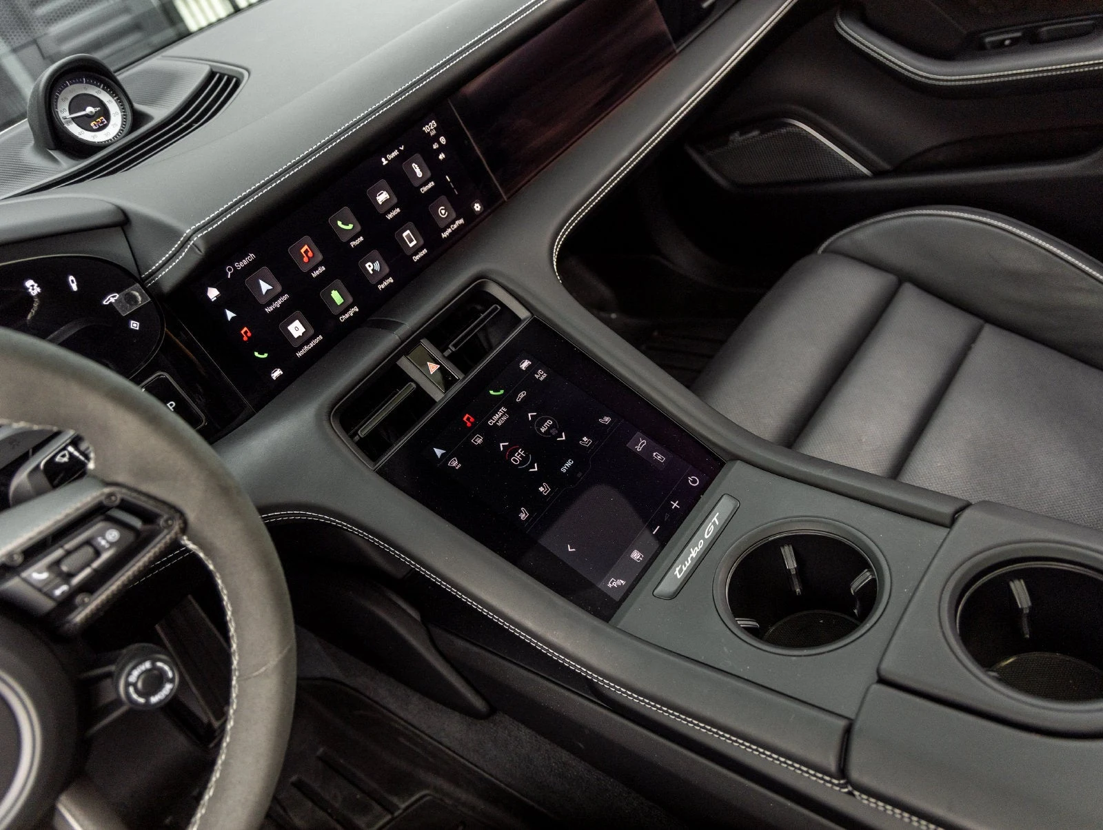 2025 Porsche Taycan Turbo GT interior