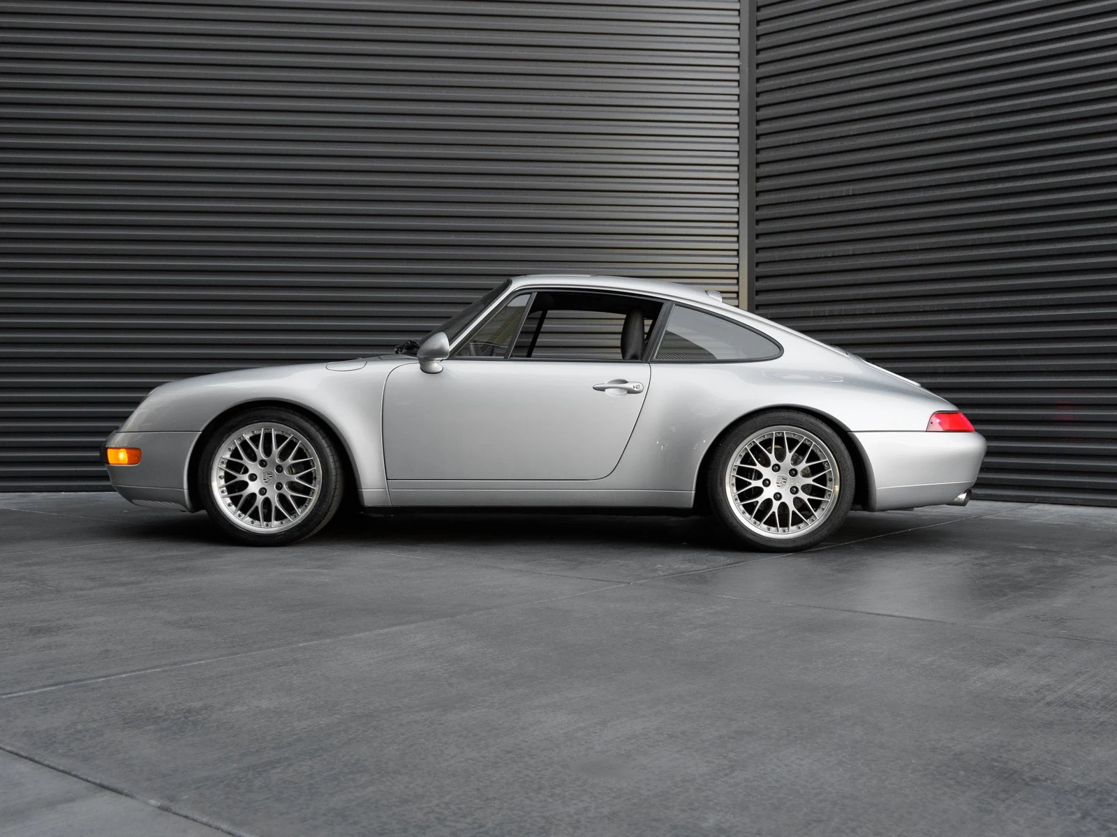 1996 Porsche 911 Carrera Coupe for sale, exterior, Polar Silver Metallic