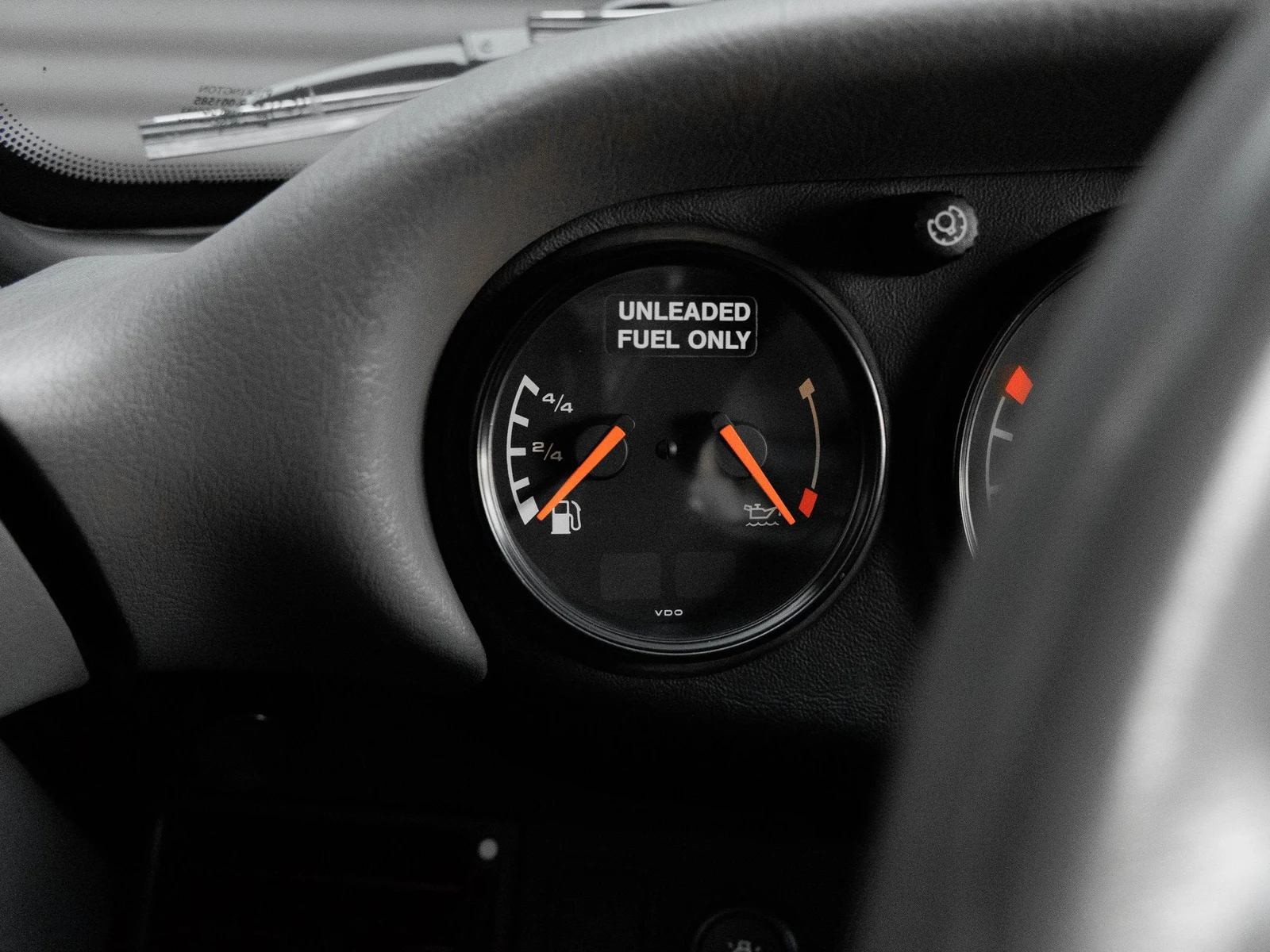 1996 Porsche 911 Carrera Coupe interior