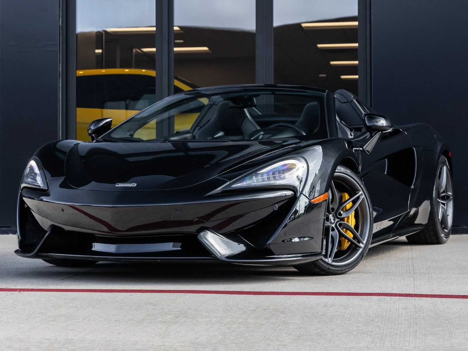2020 McLaren 570S Spider for sale, exterior, Onyx Black