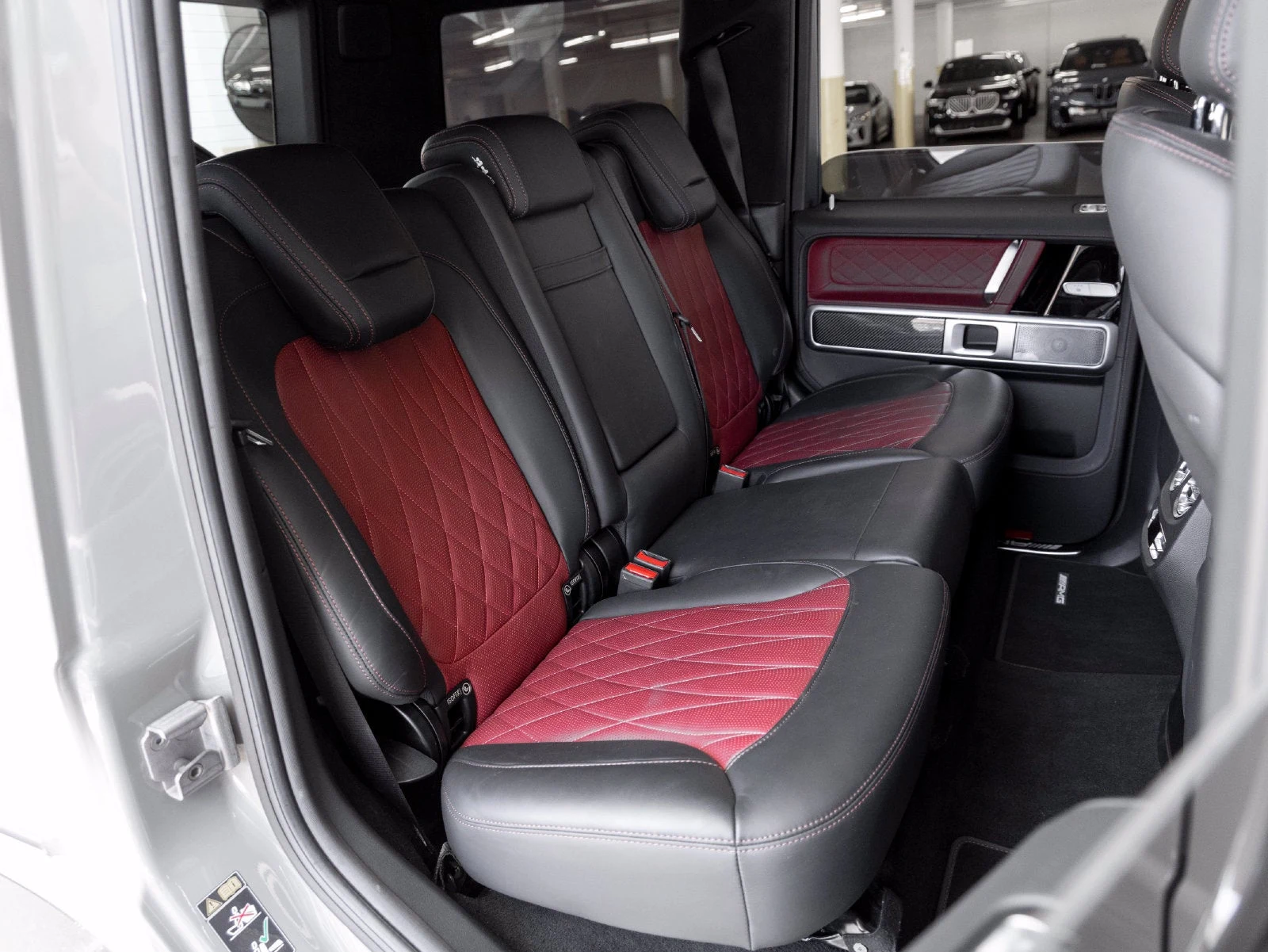 2022 Mercedes-AMG G 63 interior, seats, Bengal Red / Black leather