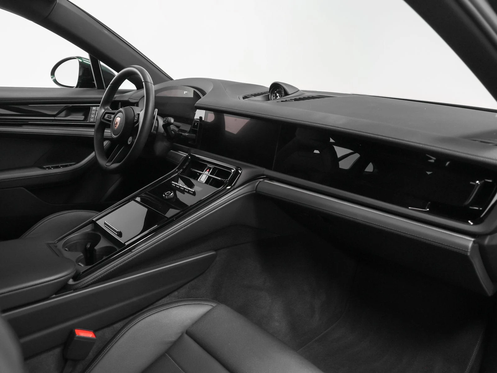 2026 Porsche Panamera 4 E-Hybrid interior, dashboard, Black leather