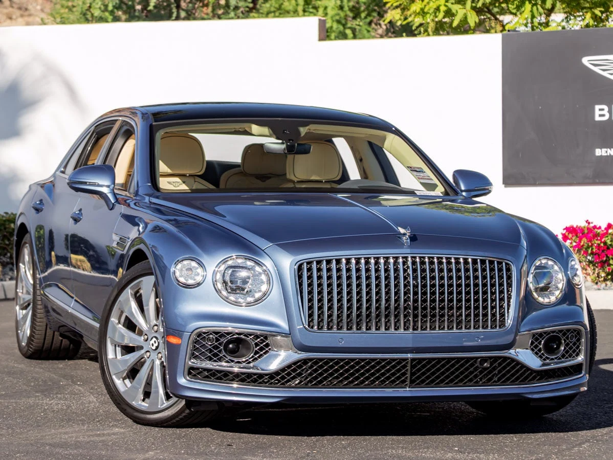 2022 Bentley Flying Spur V8 for sale, exterior, Portofino