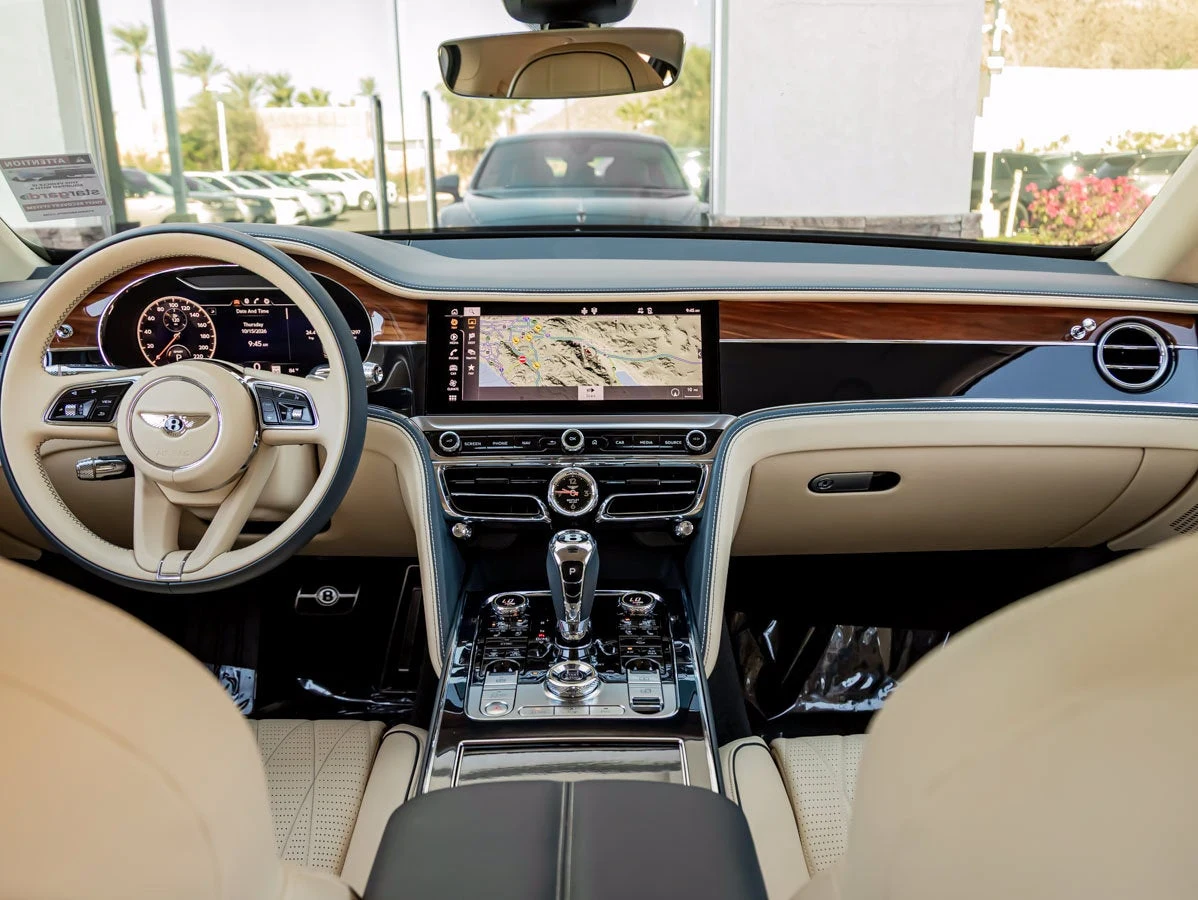 2022 Bentley Flying Spur V8 interior, dashboard, Magnolia