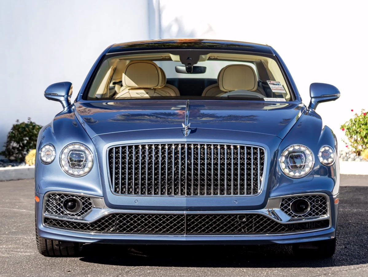 2022 Bentley Flying Spur V8 for sale, exterior, Portofino