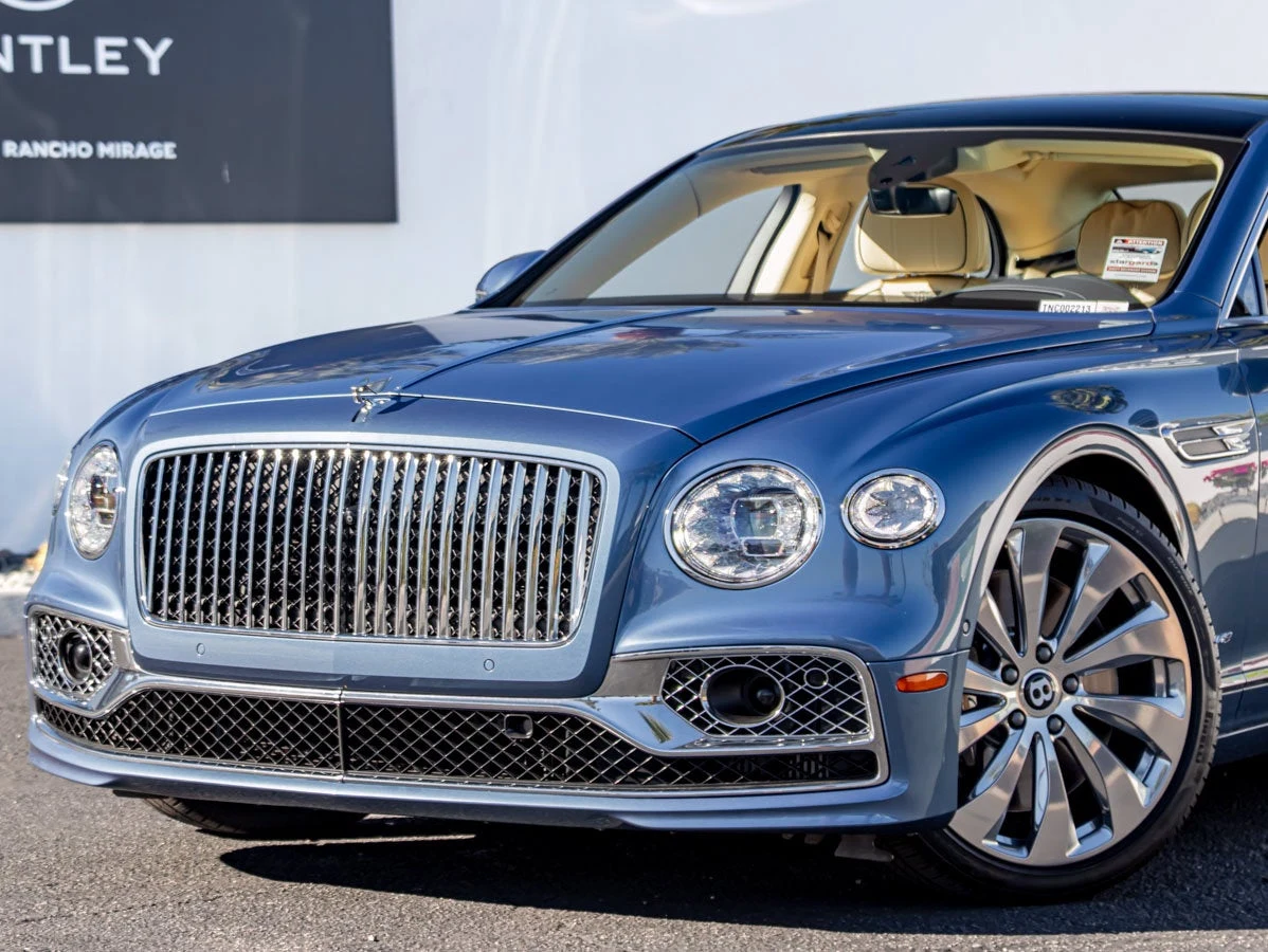 2022 Bentley Flying Spur V8 for sale, exterior, Portofino