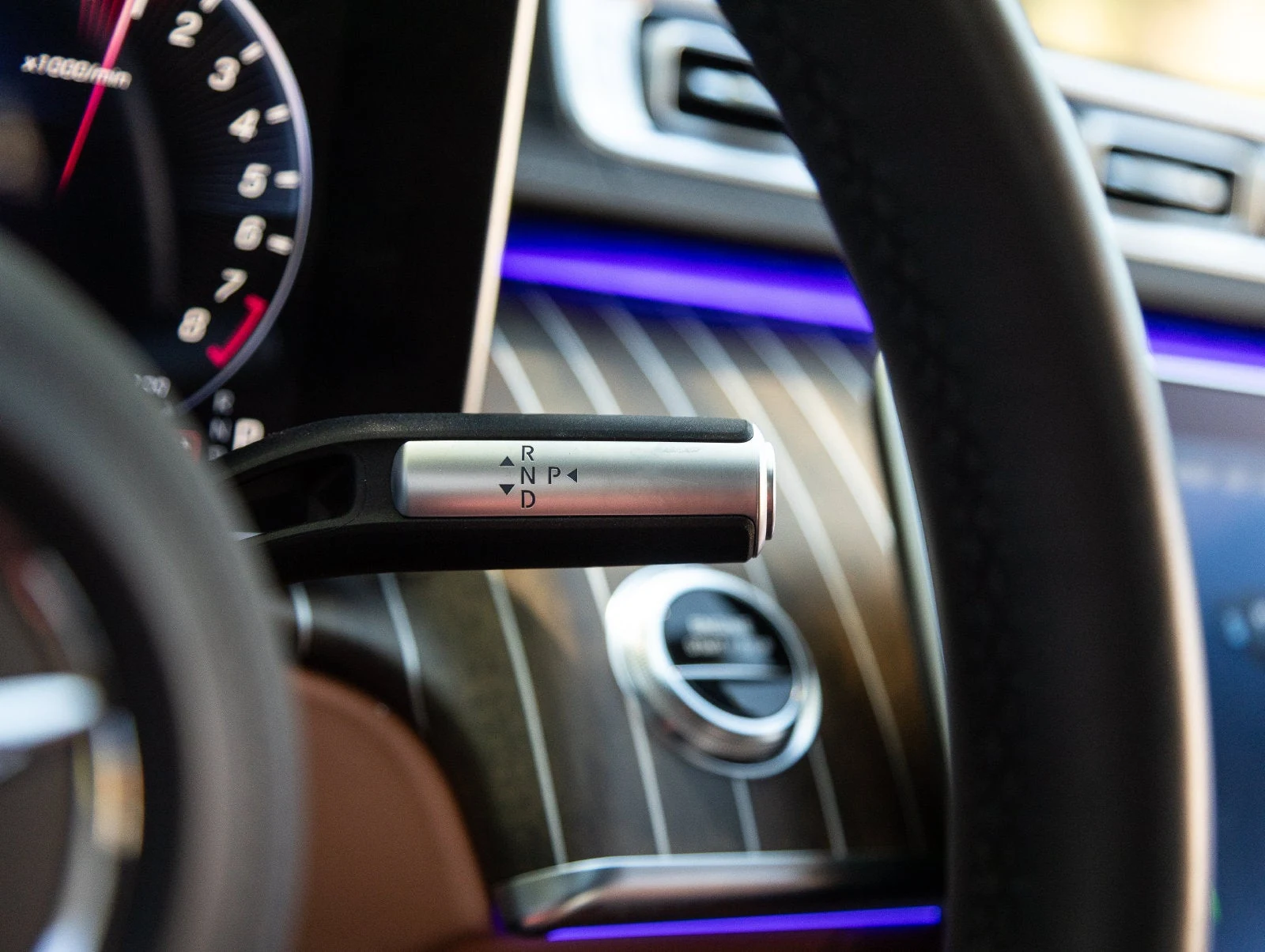2024 Mercedes-AMG S 63 E PERFORMANCE interior, center console