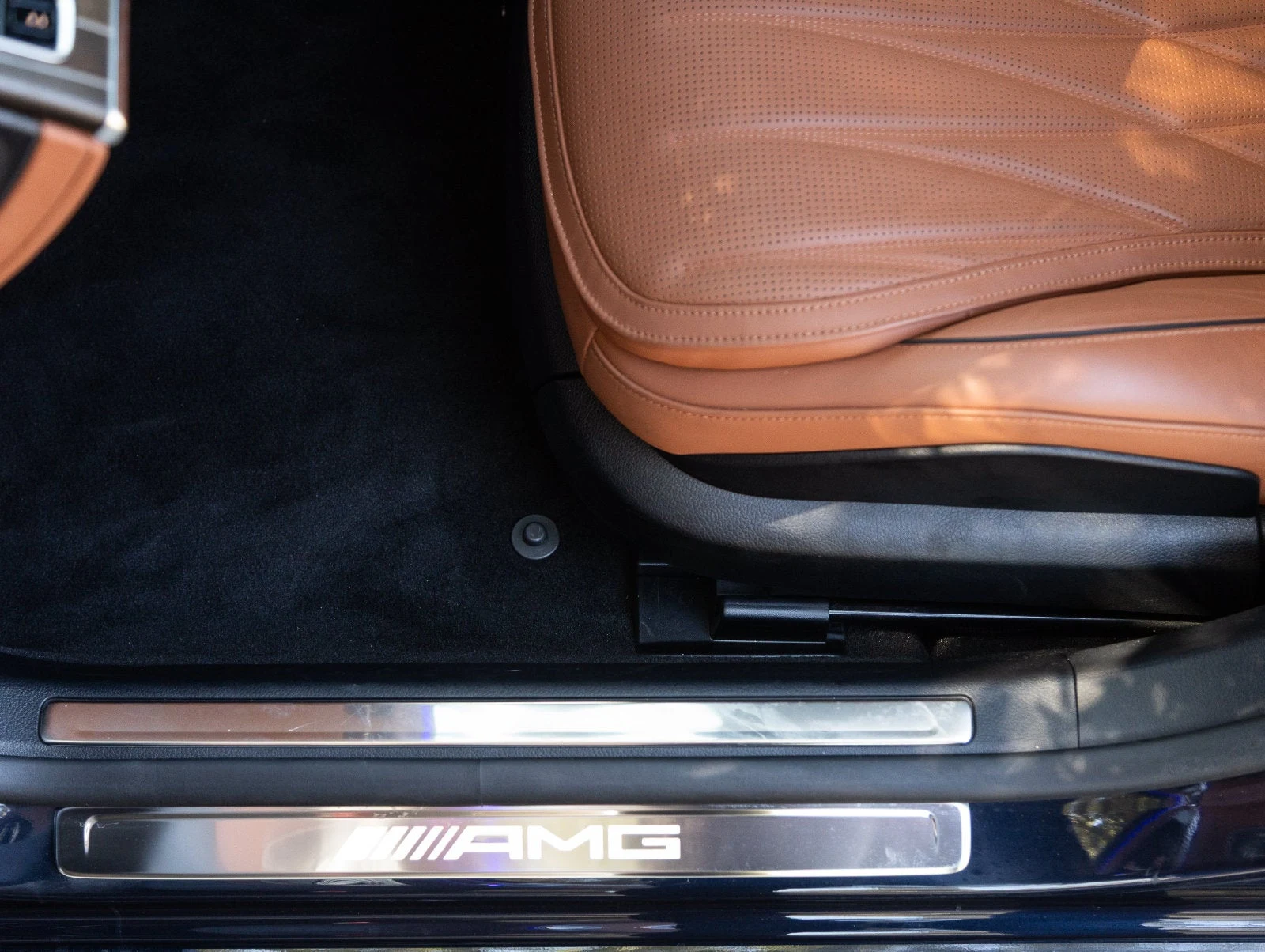 2024 Mercedes-AMG S 63 E PERFORMANCE interior, door panel