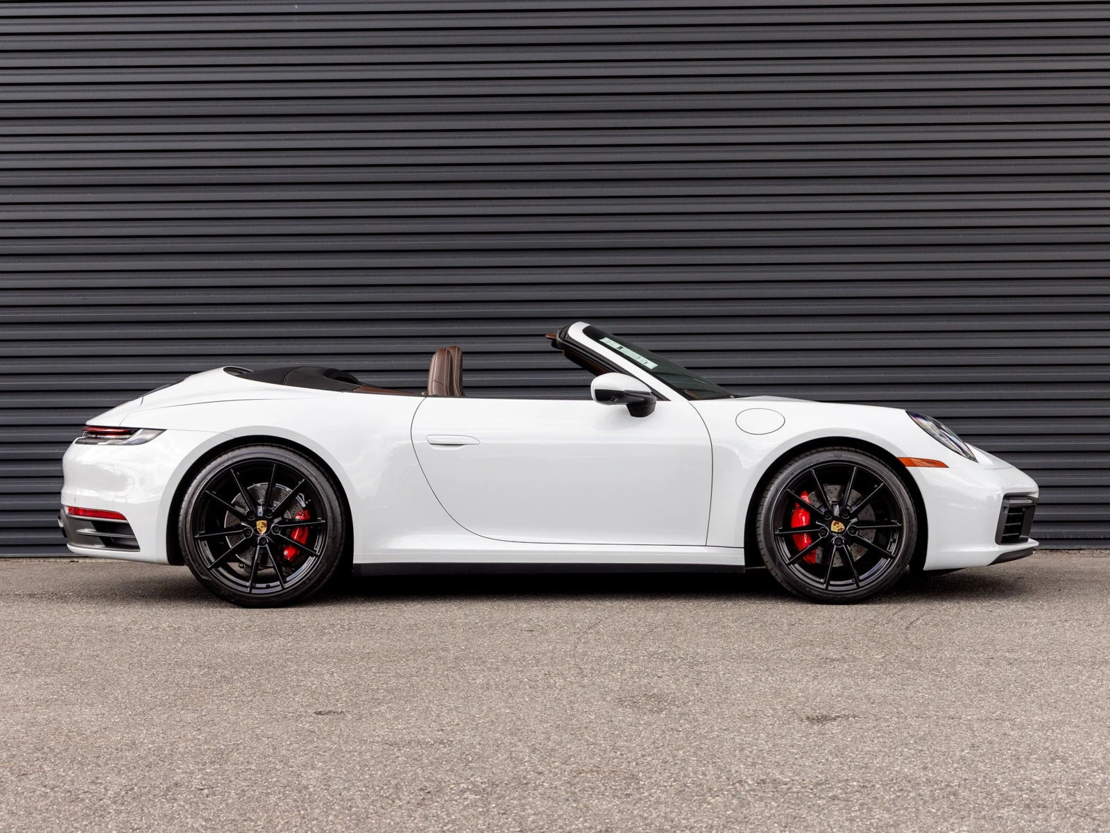 2021 Porsche 911 Carrera 4S Cabriolet for sale, exterior, Carrara White Metallic