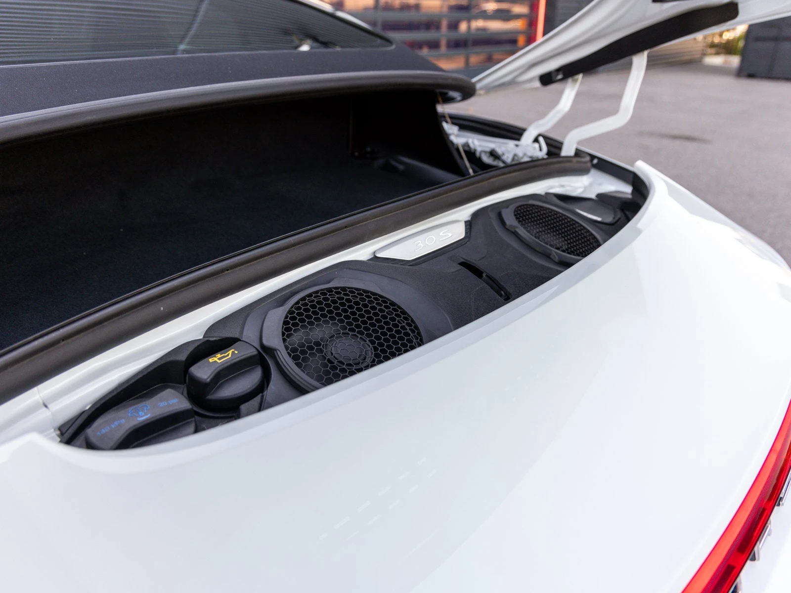 2021 Porsche 911 Carrera 4S Cabriolet, detail