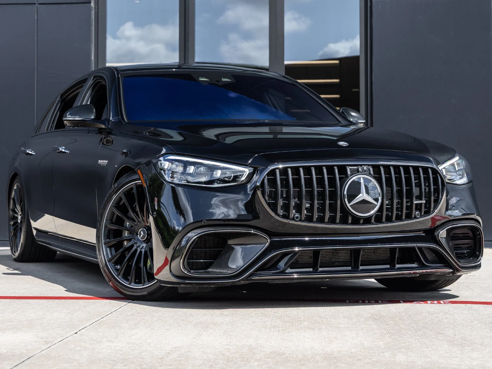 2024 Mercedes-AMG S 63 E PERFORMANCE for sale, exterior, Black