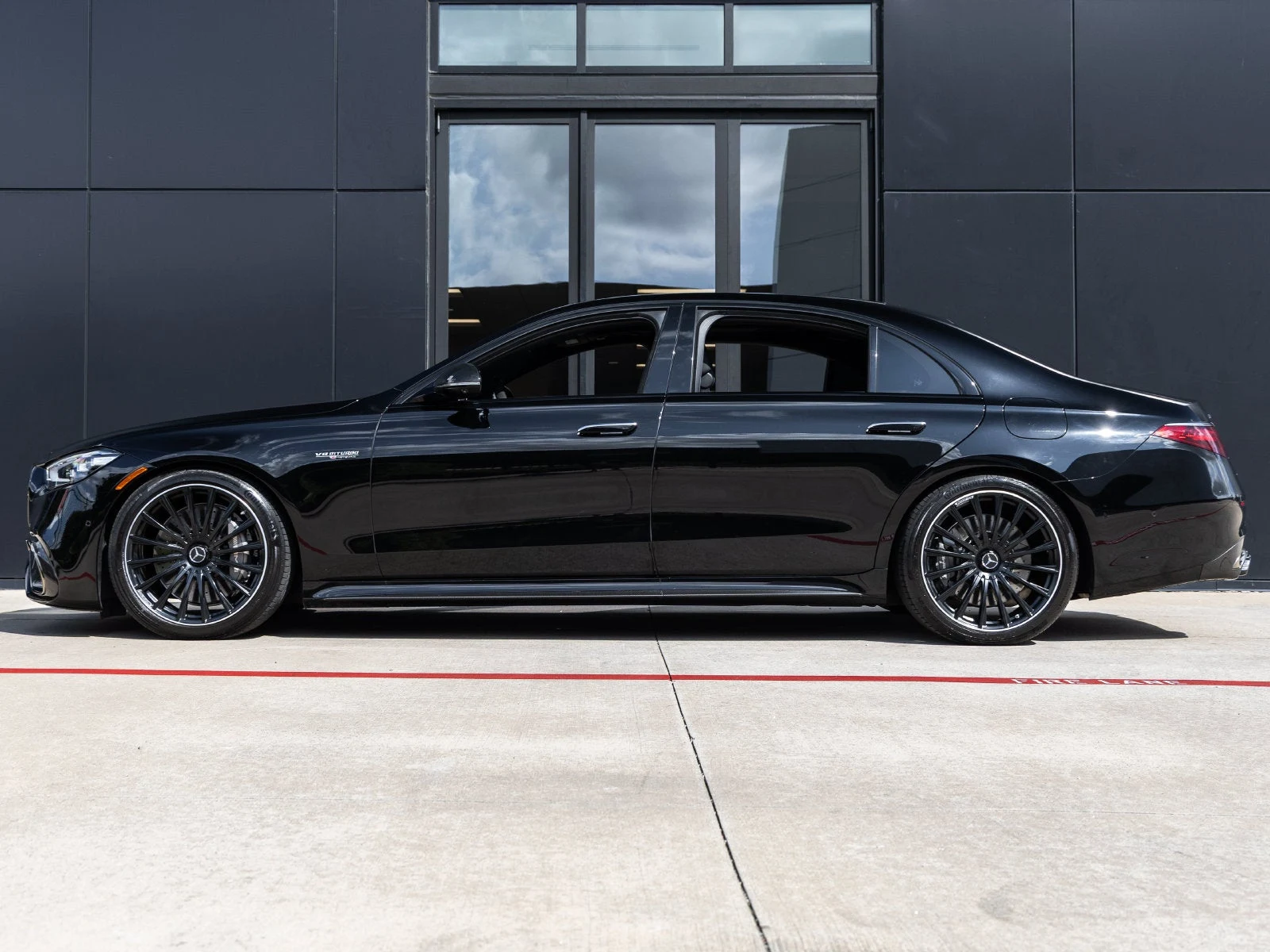 2024 Mercedes-AMG S 63 E PERFORMANCE for sale, exterior, Black
