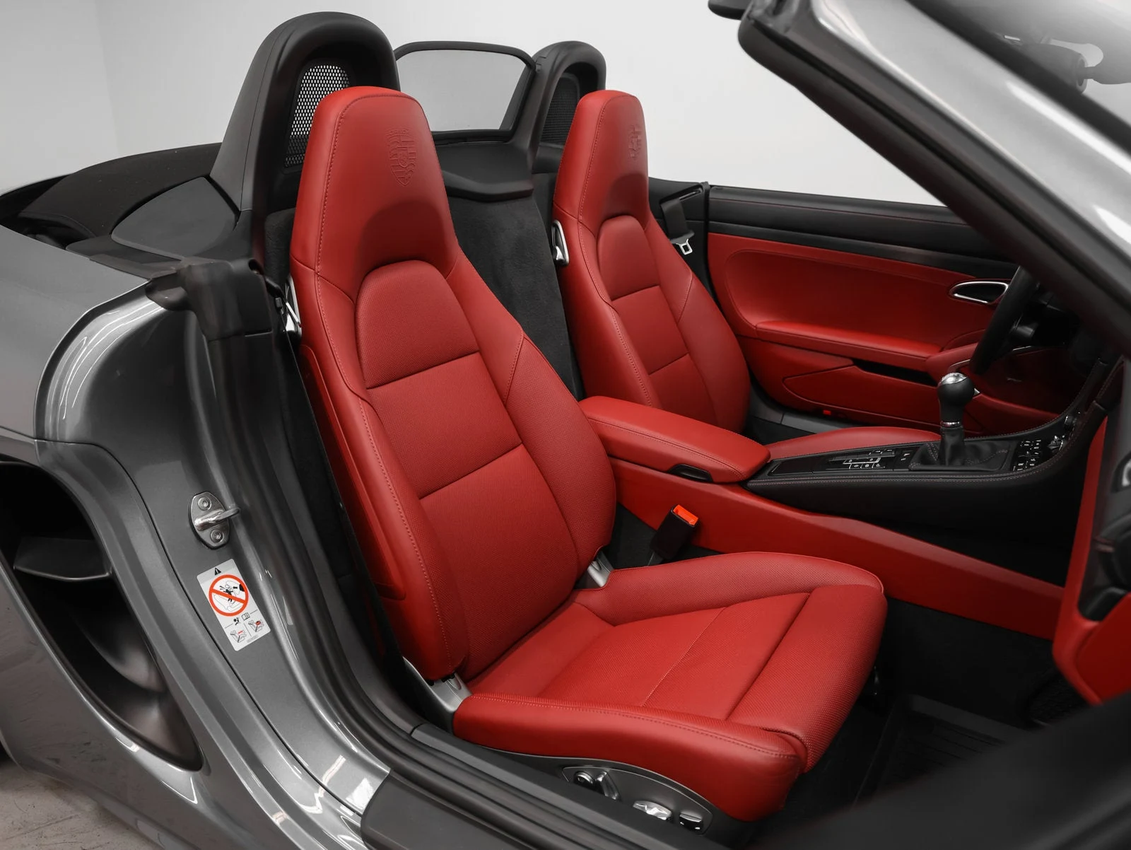 2025 Porsche 718 Boxster GTS 4.0 Manual interior, seats, Black / Bordeaux Red leather