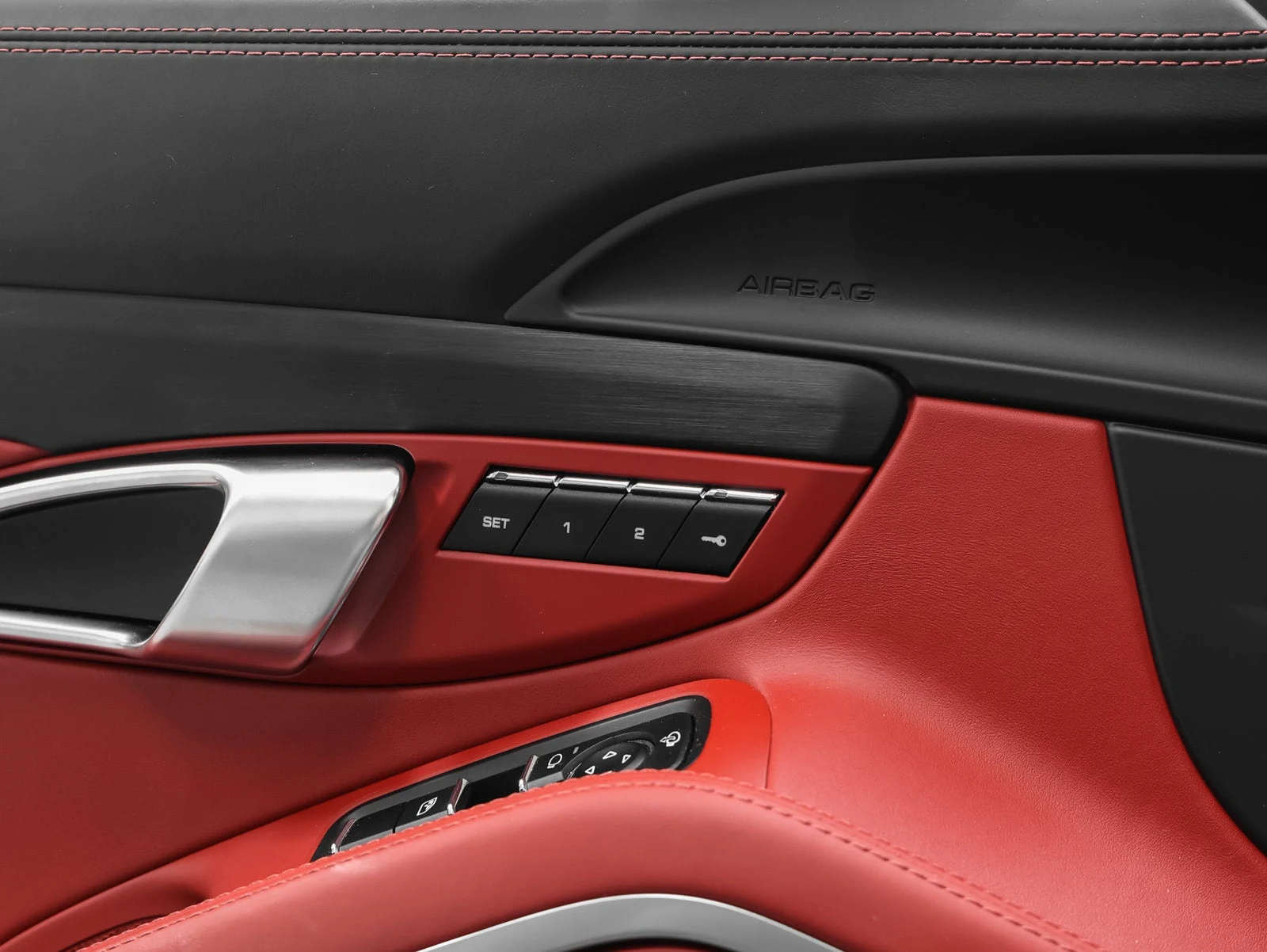 2025 Porsche 718 Boxster GTS 4.0 Manual interior, center console, Black / Bordeaux Red leather