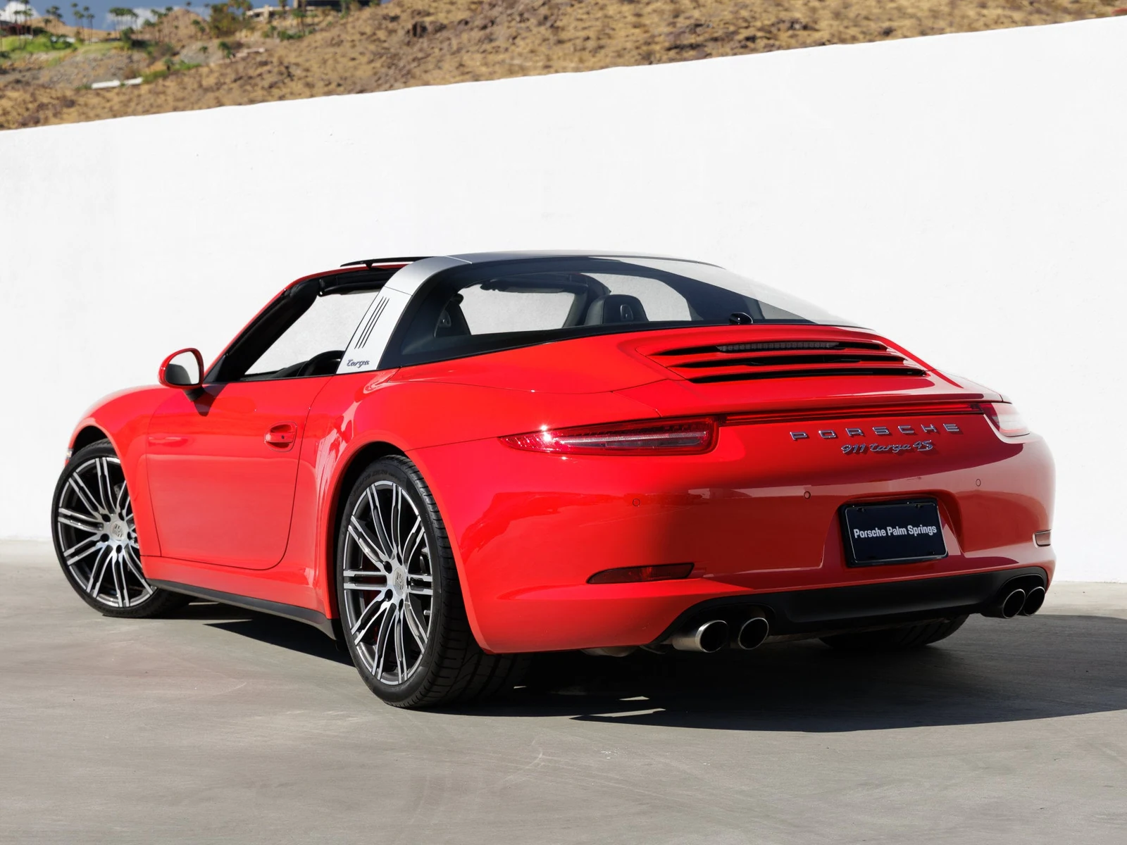2016 Porsche 911 Targa 4S for sale, exterior, Guards Red