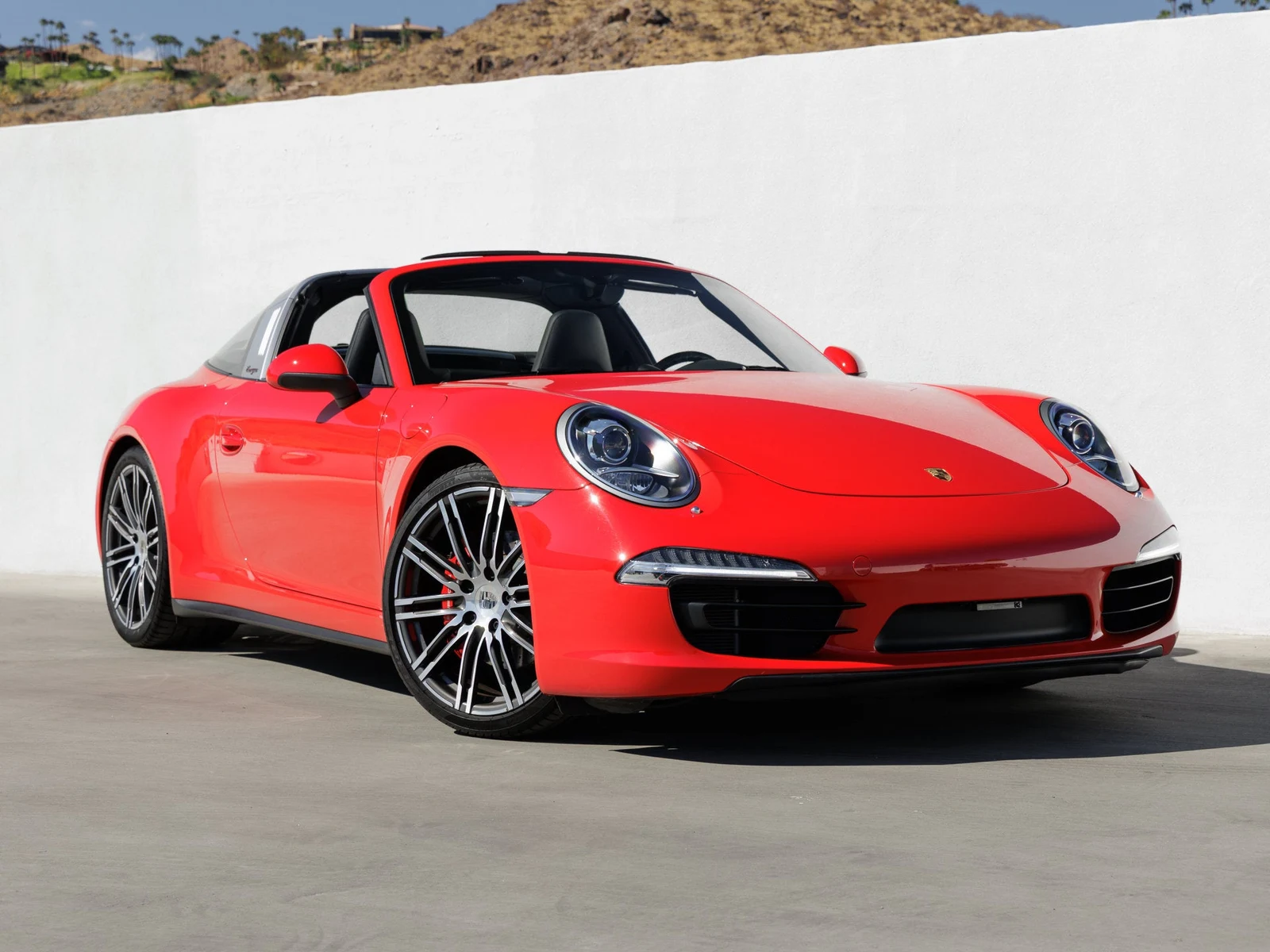 2016 Porsche 911 Targa 4S for sale, exterior, Guards Red