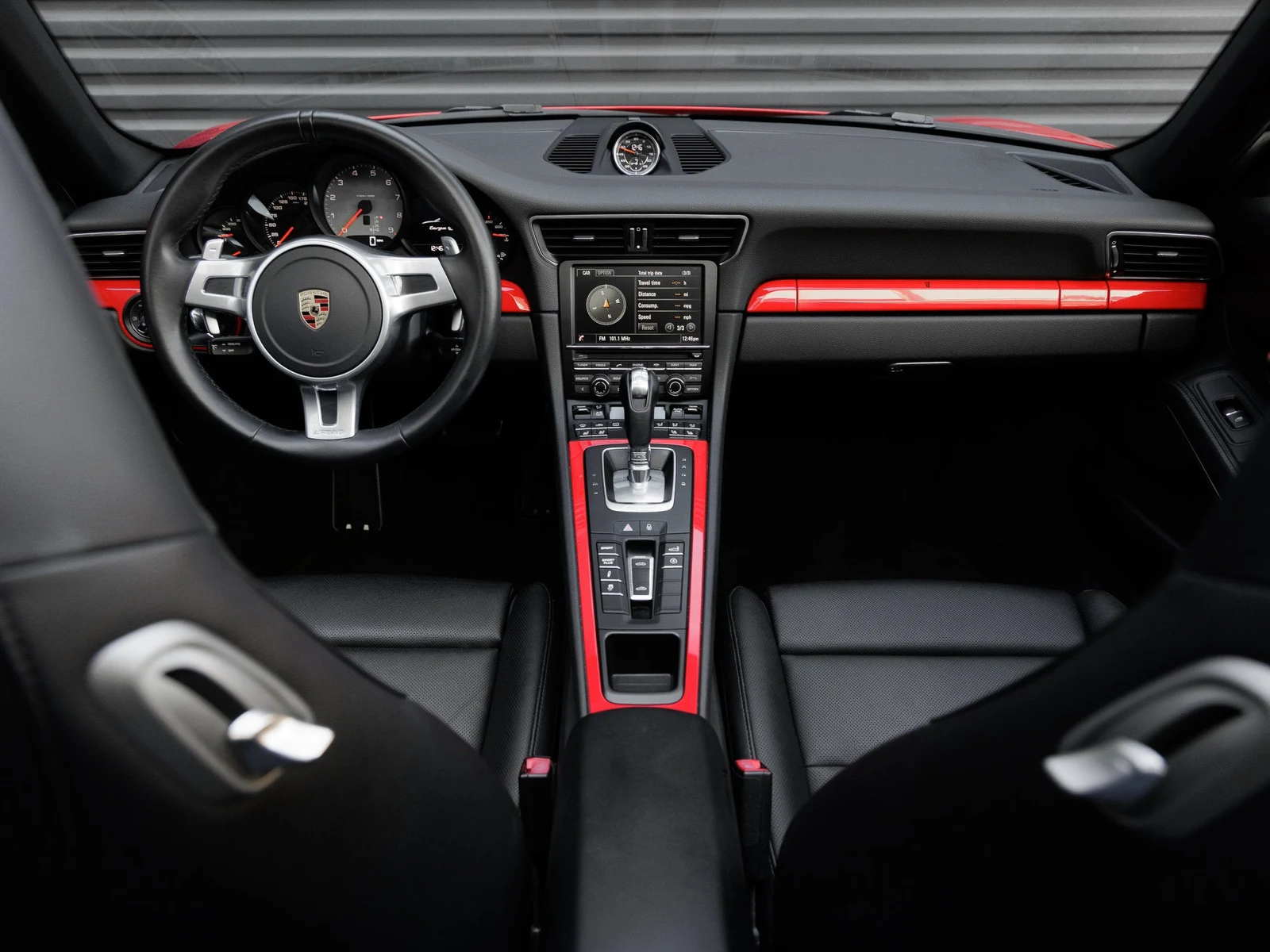 2016 Porsche 911 Targa 4S interior