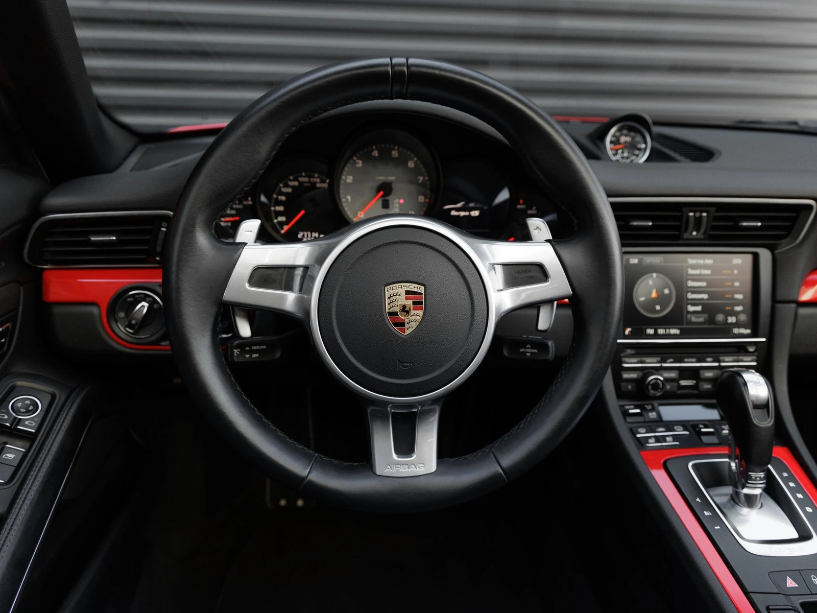 2016 Porsche 911 Targa 4S interior