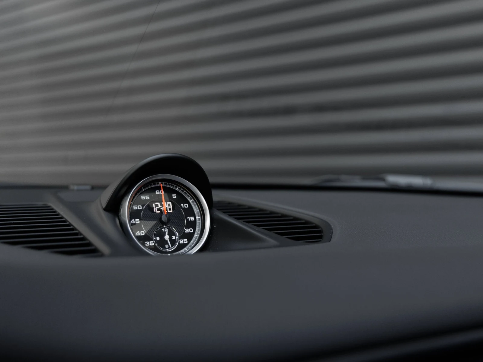2016 Porsche 911 Targa 4S interior