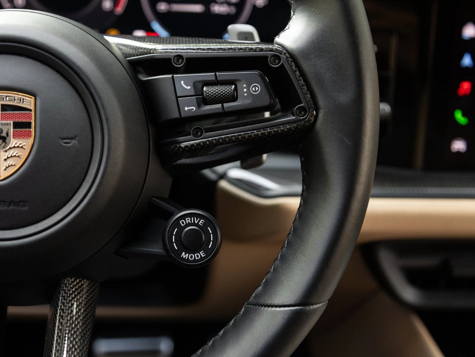 2025 Porsche Cayenne GTS interior, Black / Mojave Beige leather