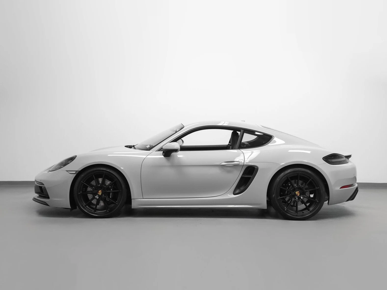 2023 Porsche 718 Cayman GTS 4.0 Manual, side profile, Chalk