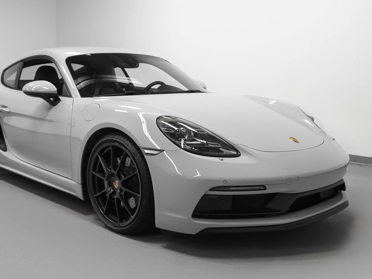 2023 Porsche 718 Cayman GTS 4.0 Manual for sale, exterior, Chalk