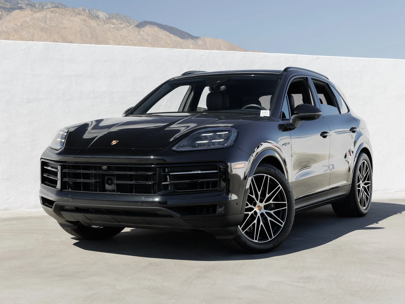 2026 Porsche Cayenne E-Hybrid, exterior view