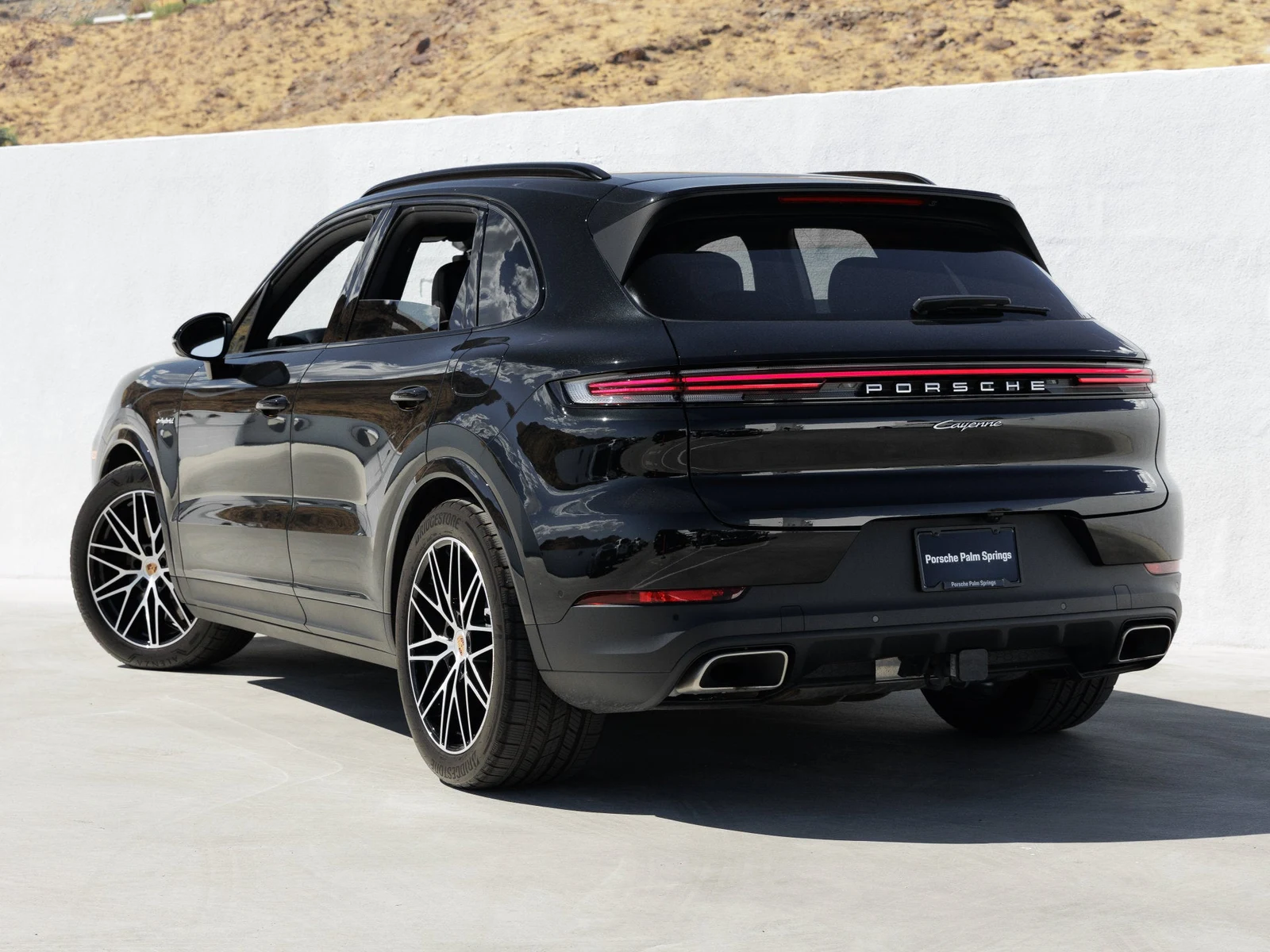 2026 Porsche Cayenne E-Hybrid for sale, exterior, Chromite Black Metallic